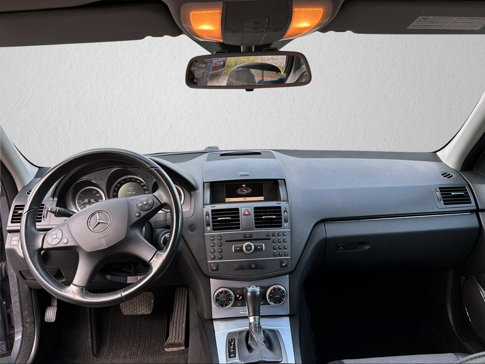 MERCEDES-BENZ C 180 CDI BlueEfficiency Avantgarde Automatic-image-5