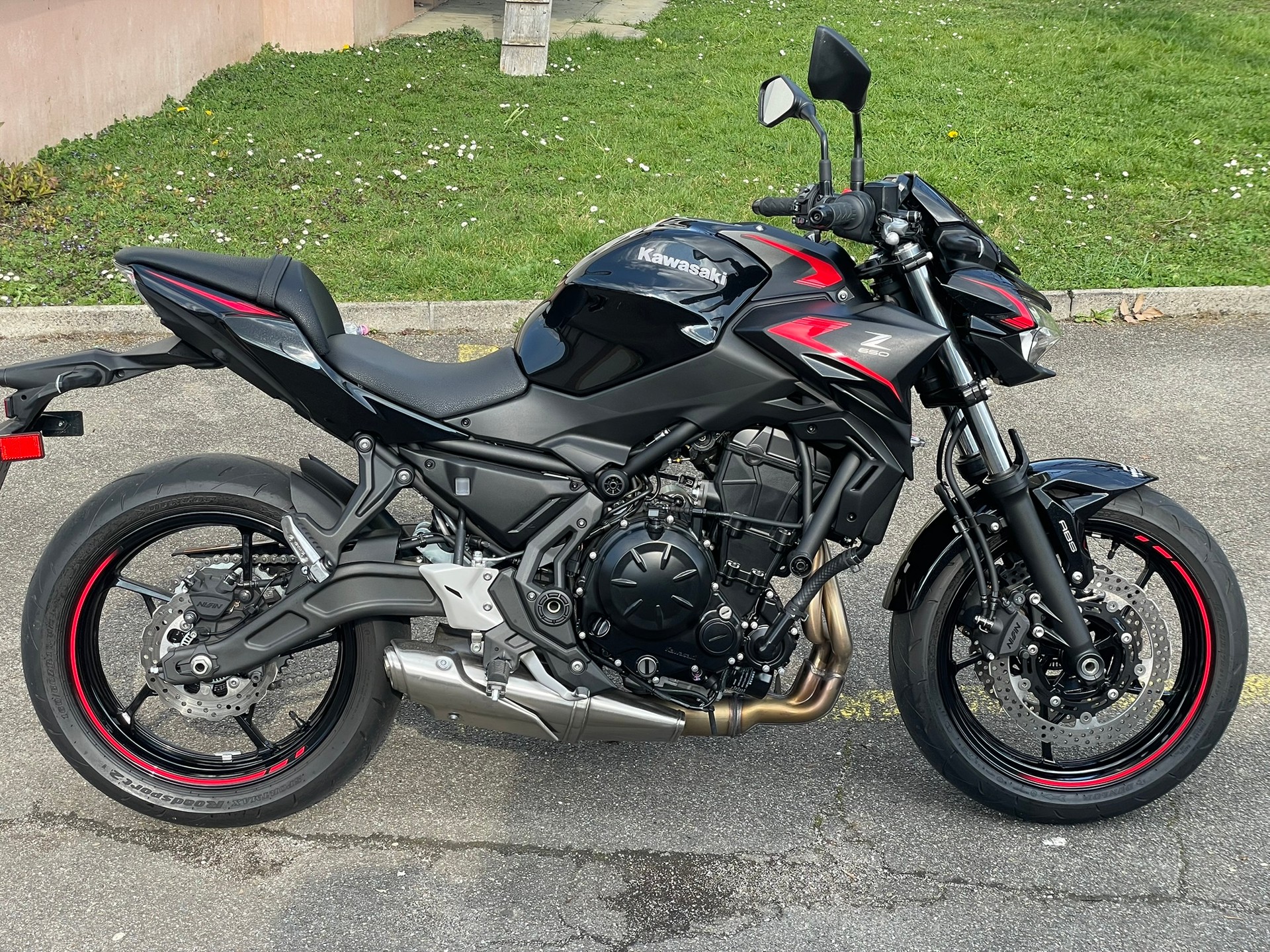 KAWASAKI Z 650-image-1