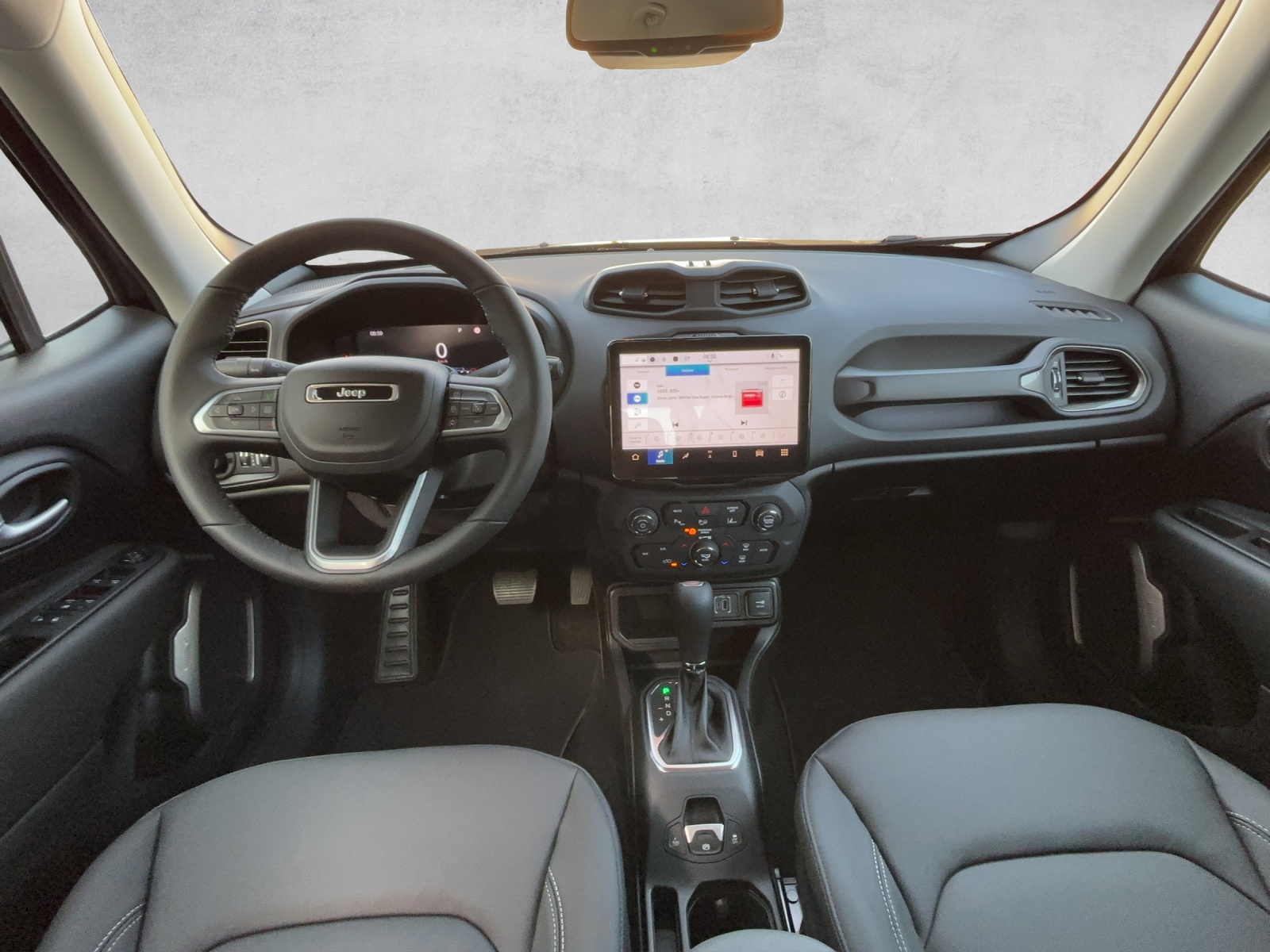JEEP Renegade 1.5 Turbo Swiss Altitude-image-9