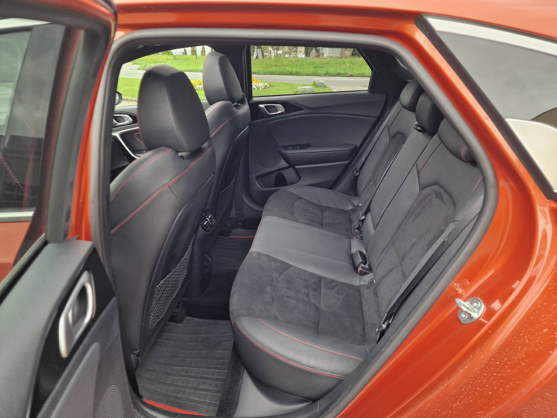 KIA ProCeed 1.6 T-GDi GT-image-13