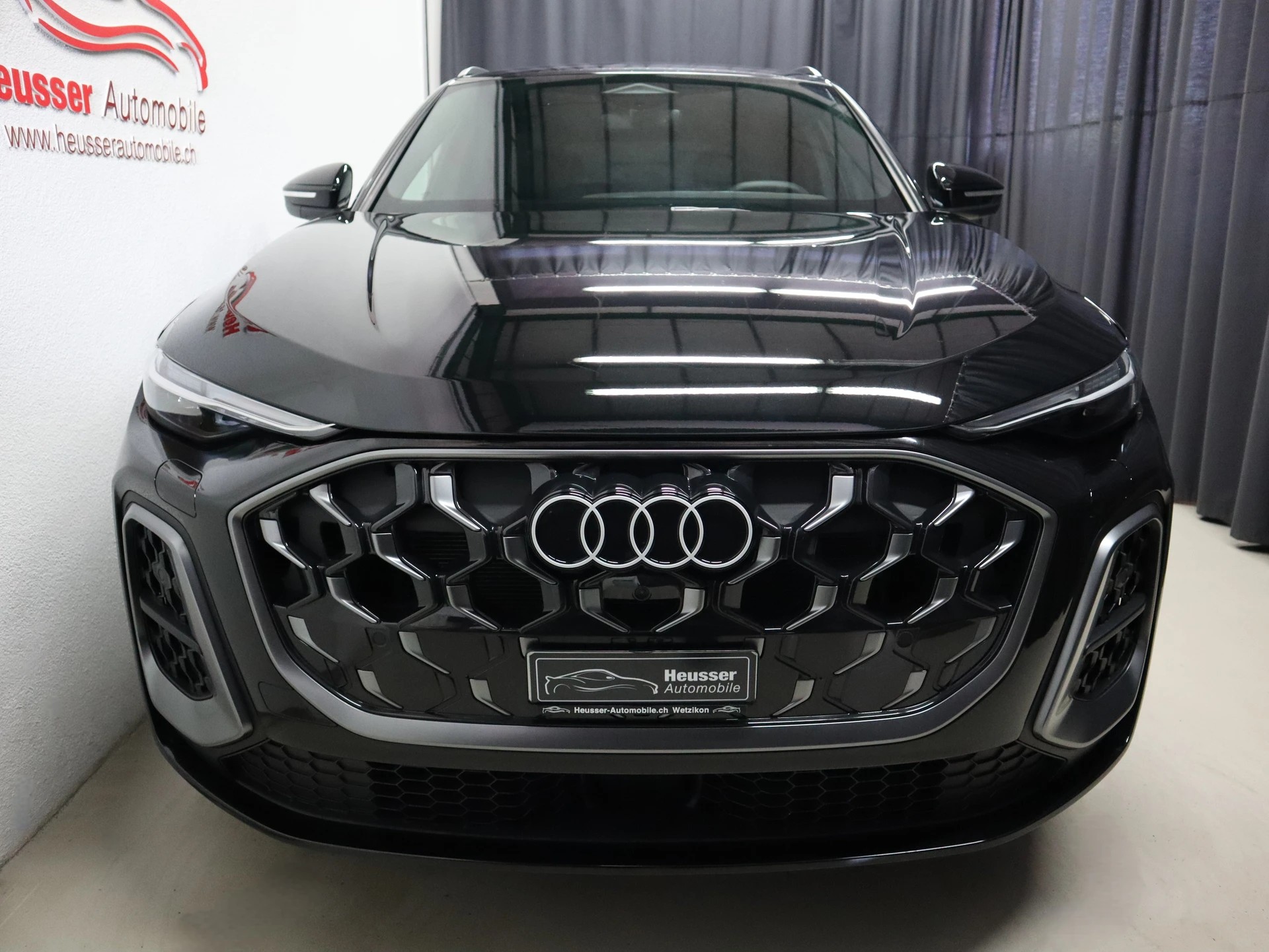 AUDI Q5 TFSI quatto S-tronic S Line Edition - Navi - MMI Beifahrerdisplay - Matrix LED - Keyless - 360° Kamera - 204 PS-image-6