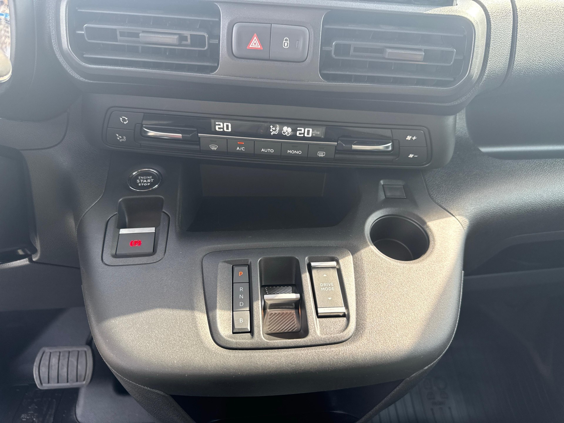 TOYOTA PROACE CITY Van L1 50KWh Comfort-image-16