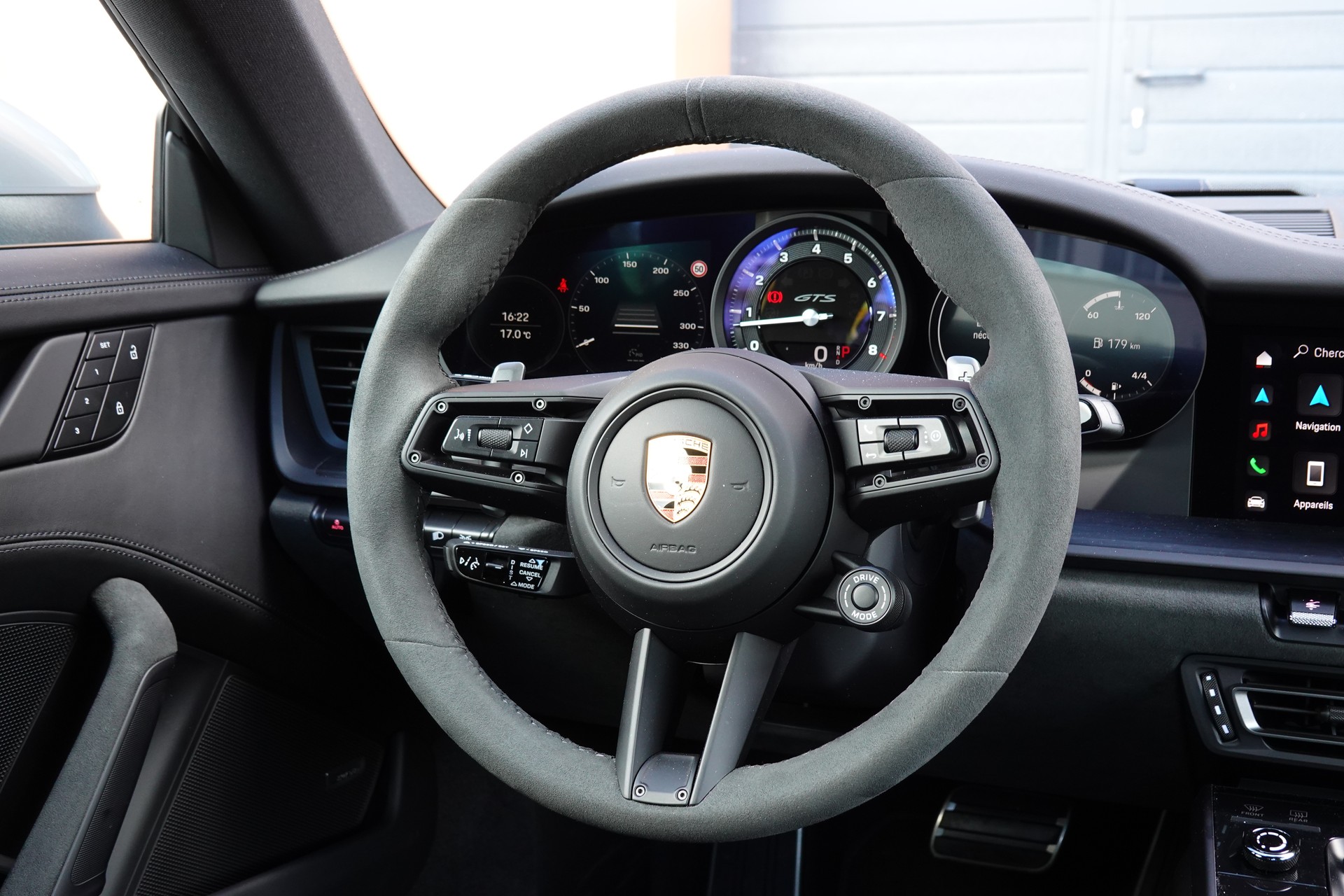 PORSCHE 911 Carrera GTS PDK - "1ère main * PA 03.2028 * Son BOSE * Tempomat Adaptatif * Sièges Sport 18 Posit * Echap Sport * Lift Sys"-image-14