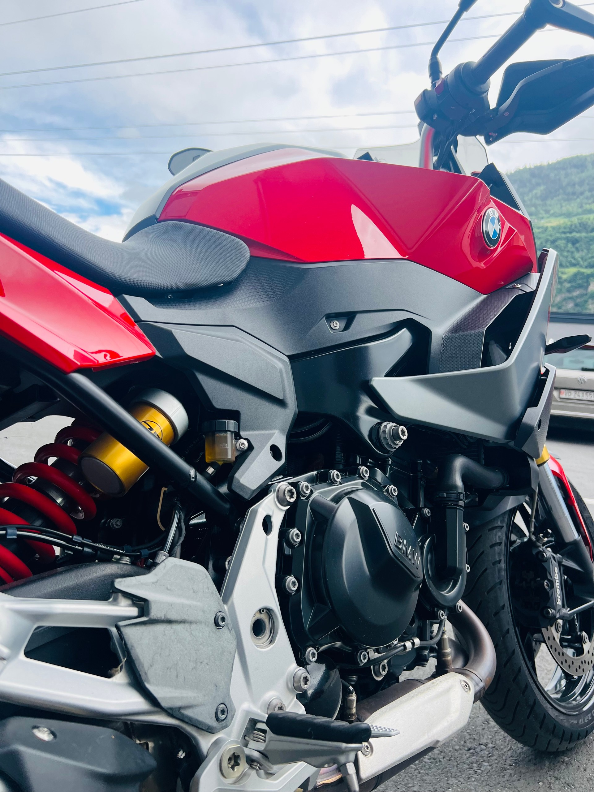 BMW F 900 XR ABS-image-11