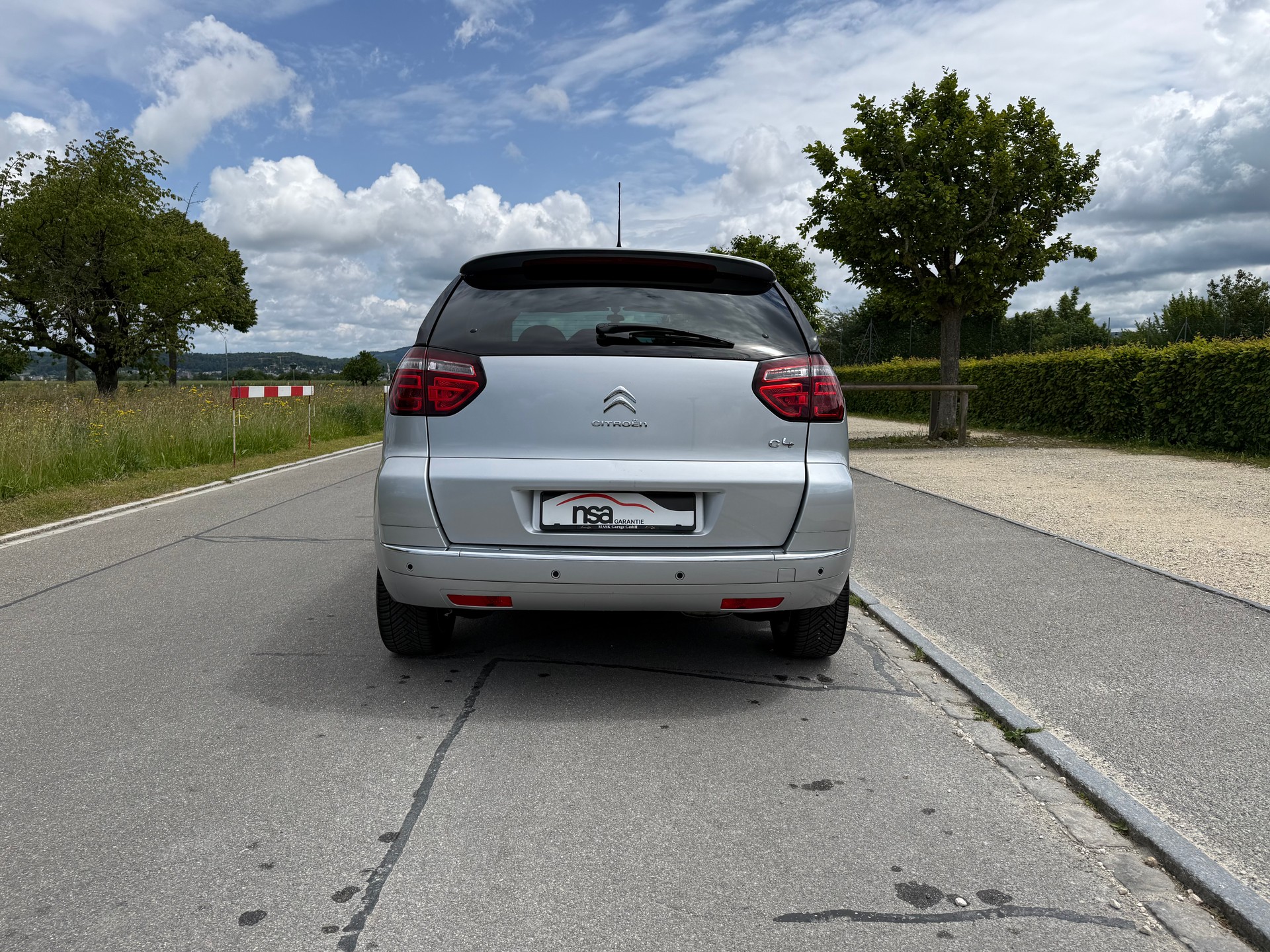 CITROEN C4 Picasso 1.6i 16V THP Exclusive EGS6-image-3