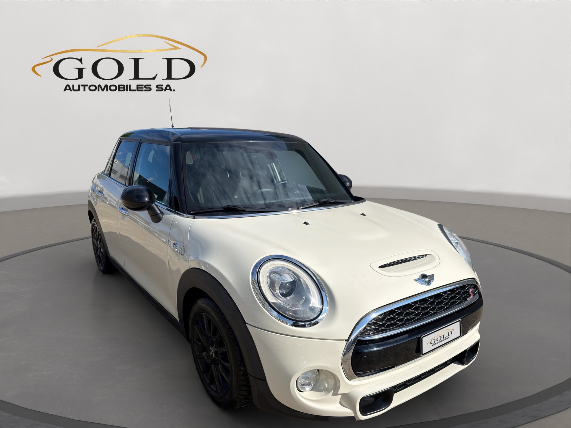 MINI Cooper S-image-5