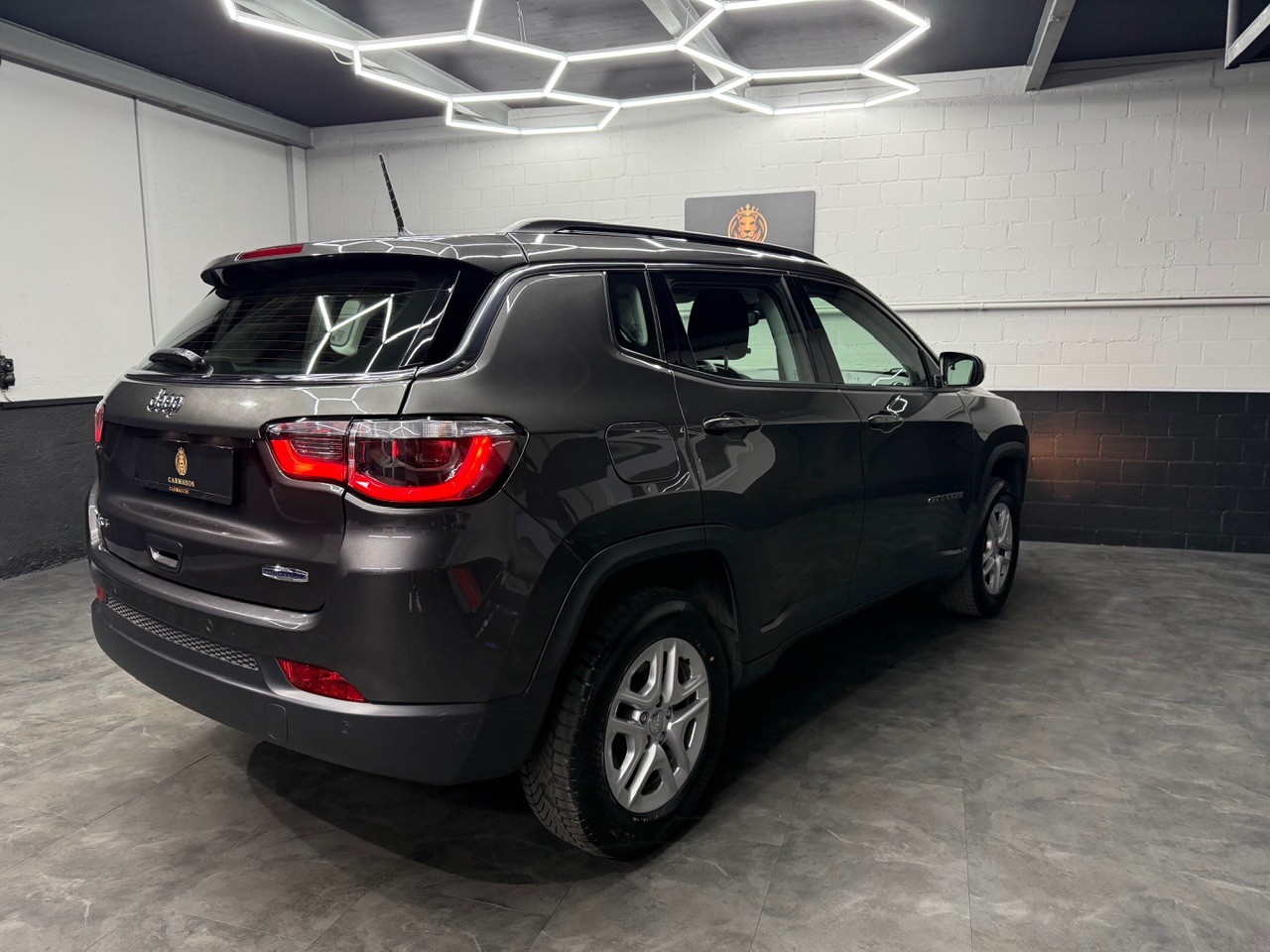 JEEP Compass 2.0CRD Longtitude AWD 9ATX-image-8