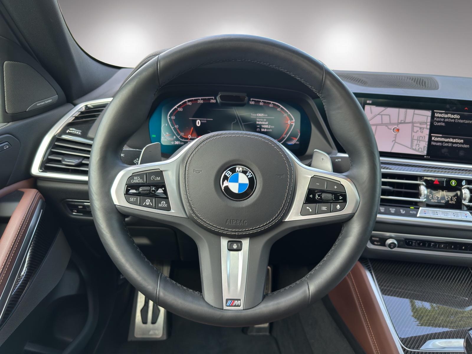 BMW X6 xDrive 48V 40d Steptronic M Sport-image-12