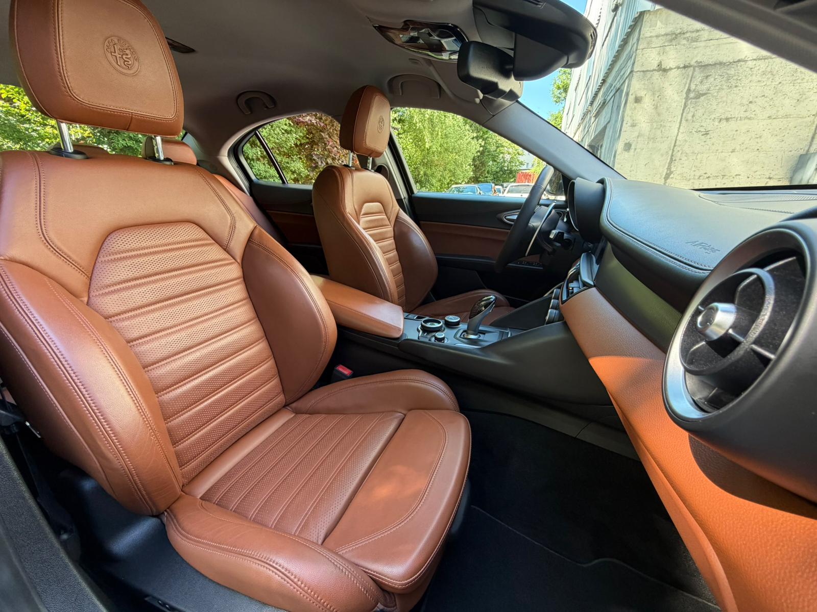 ALFA ROMEO Giulia 2.0 Veloce Q4 Automatic-image-17