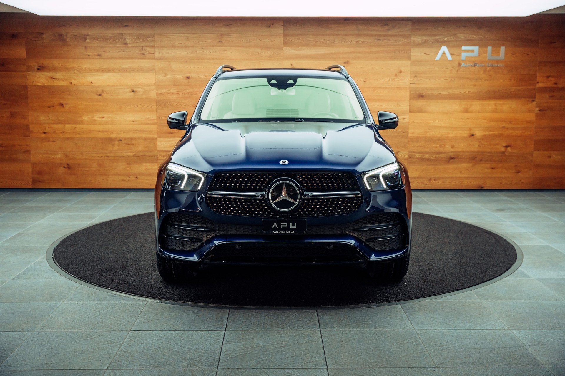 MERCEDES-BENZ GLE 350 de 4Matic AMG Line 9G-Tronic-image-14