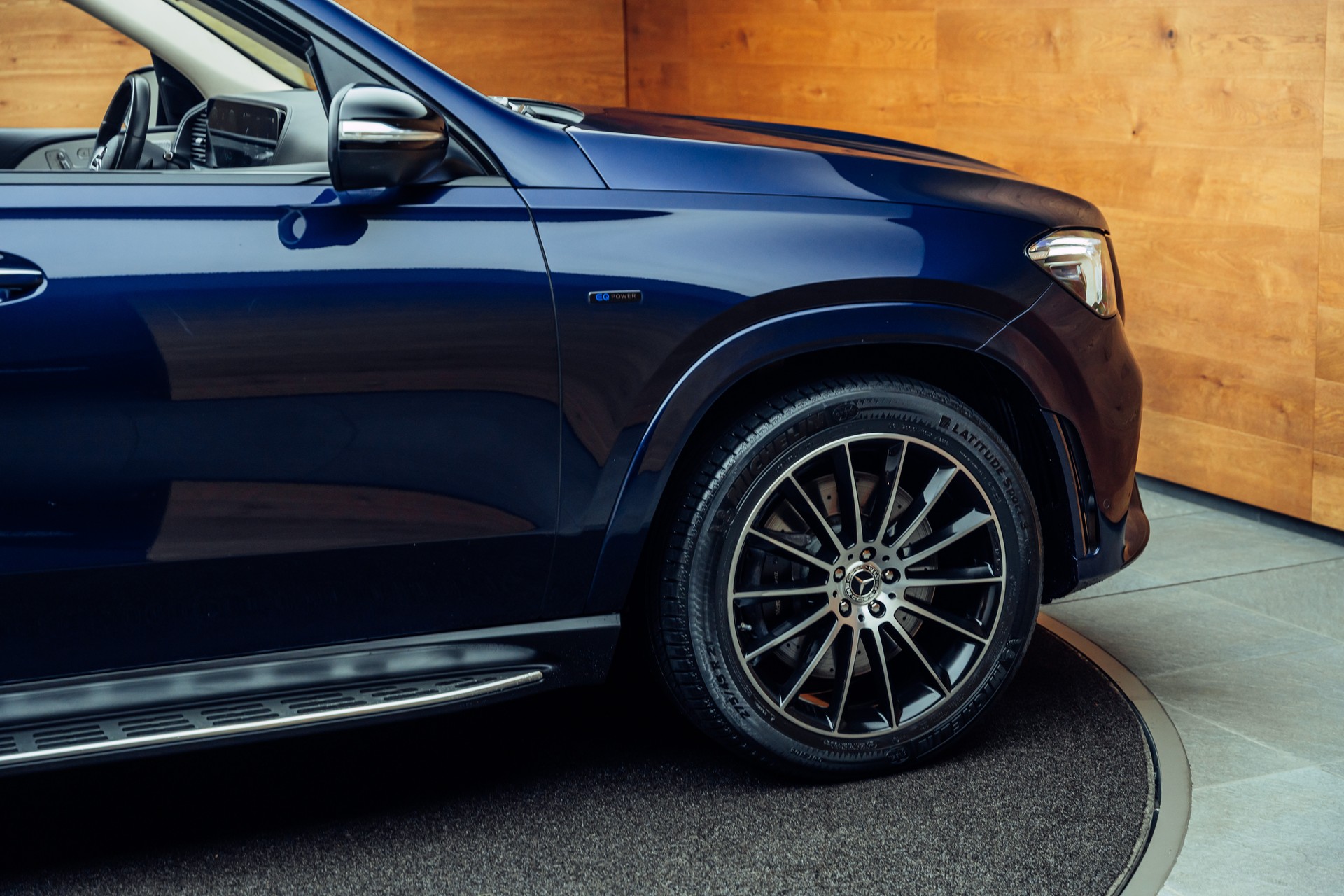 MERCEDES-BENZ GLE 350 de 4Matic AMG Line 9G-Tronic-image-21