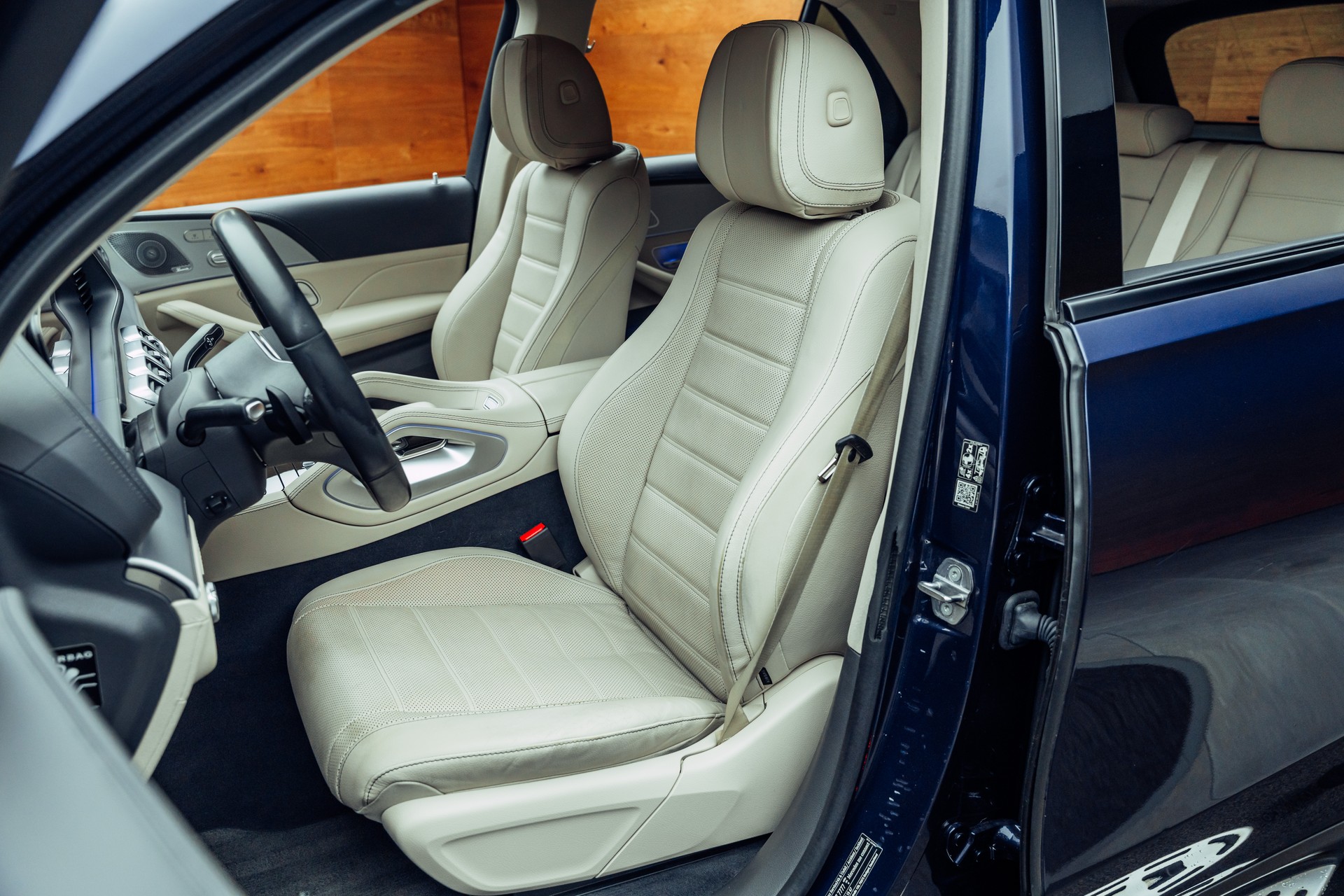 MERCEDES-BENZ GLE 350 de 4Matic AMG Line 9G-Tronic-image-6