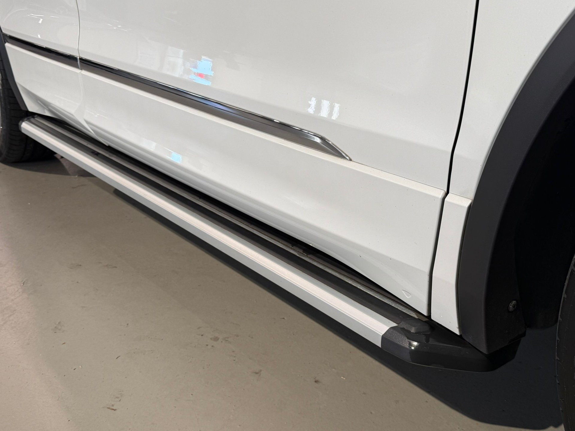 VW Tiguan 2.0TSI R-Line 4Motion DSG-image-36