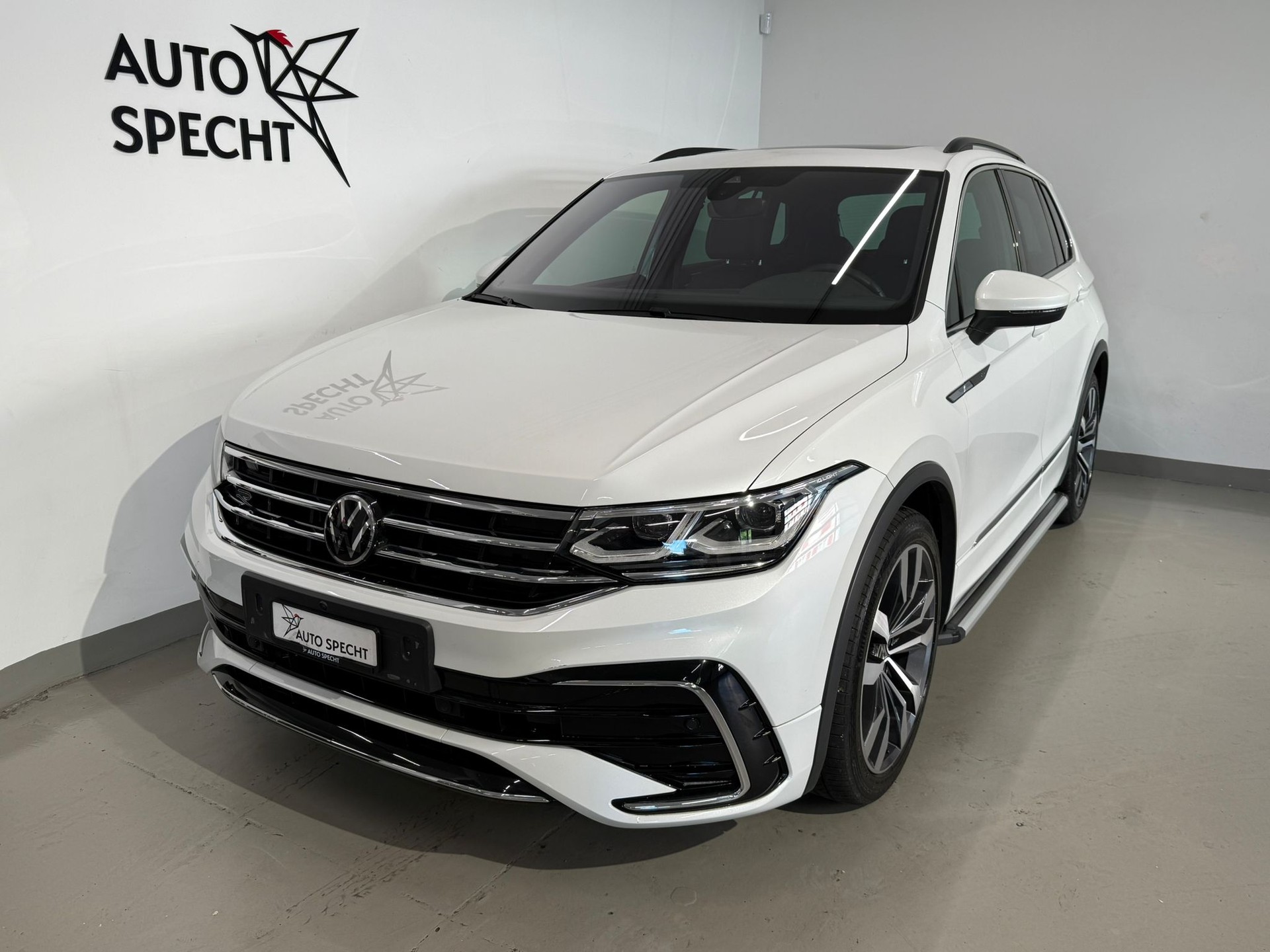 VW Tiguan 2.0TSI R-Line 4Motion DSG