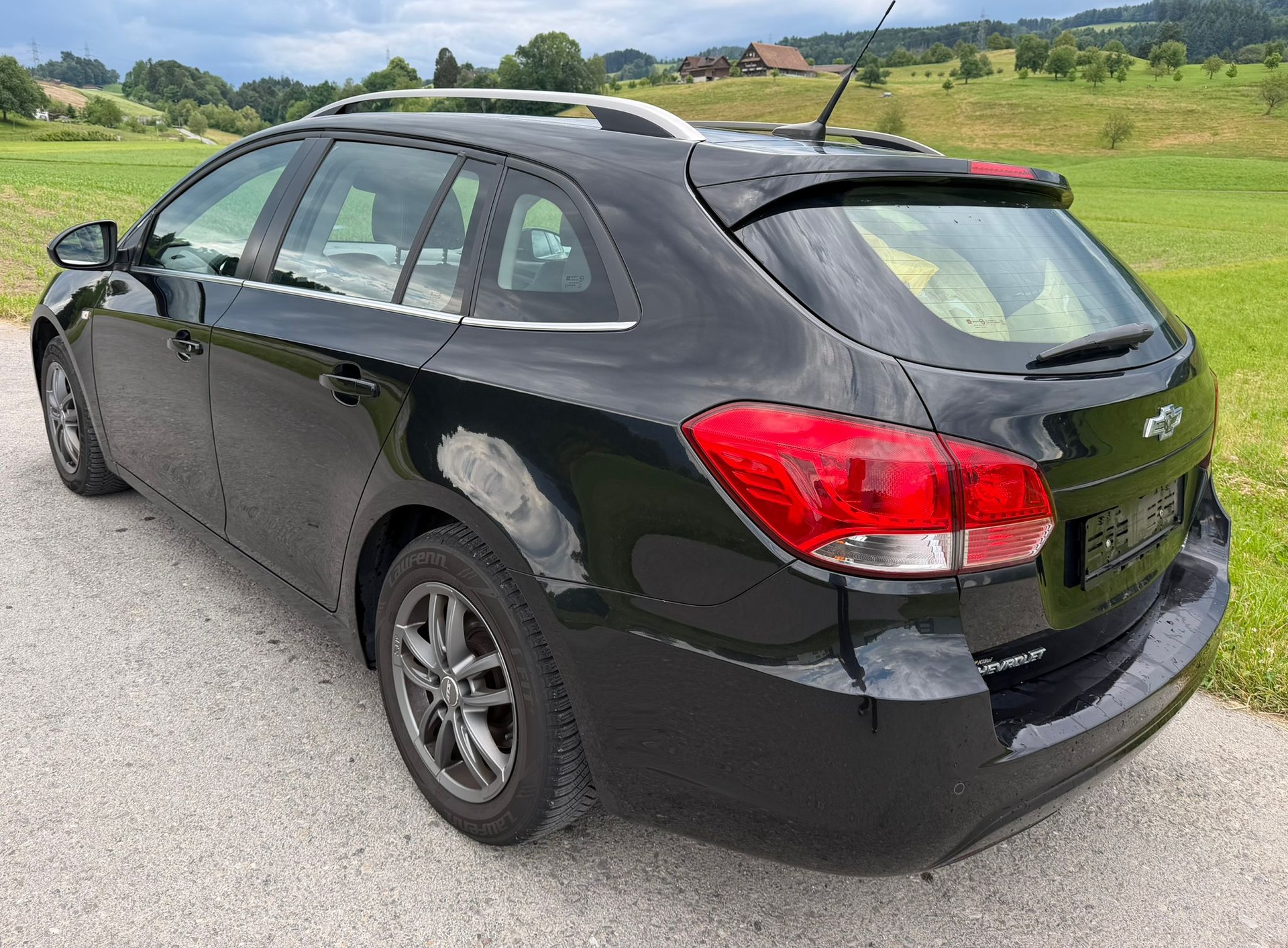 CHEVROLET Cruze Station Wagon 2.0 VCDi LTZ Automatic-image-3