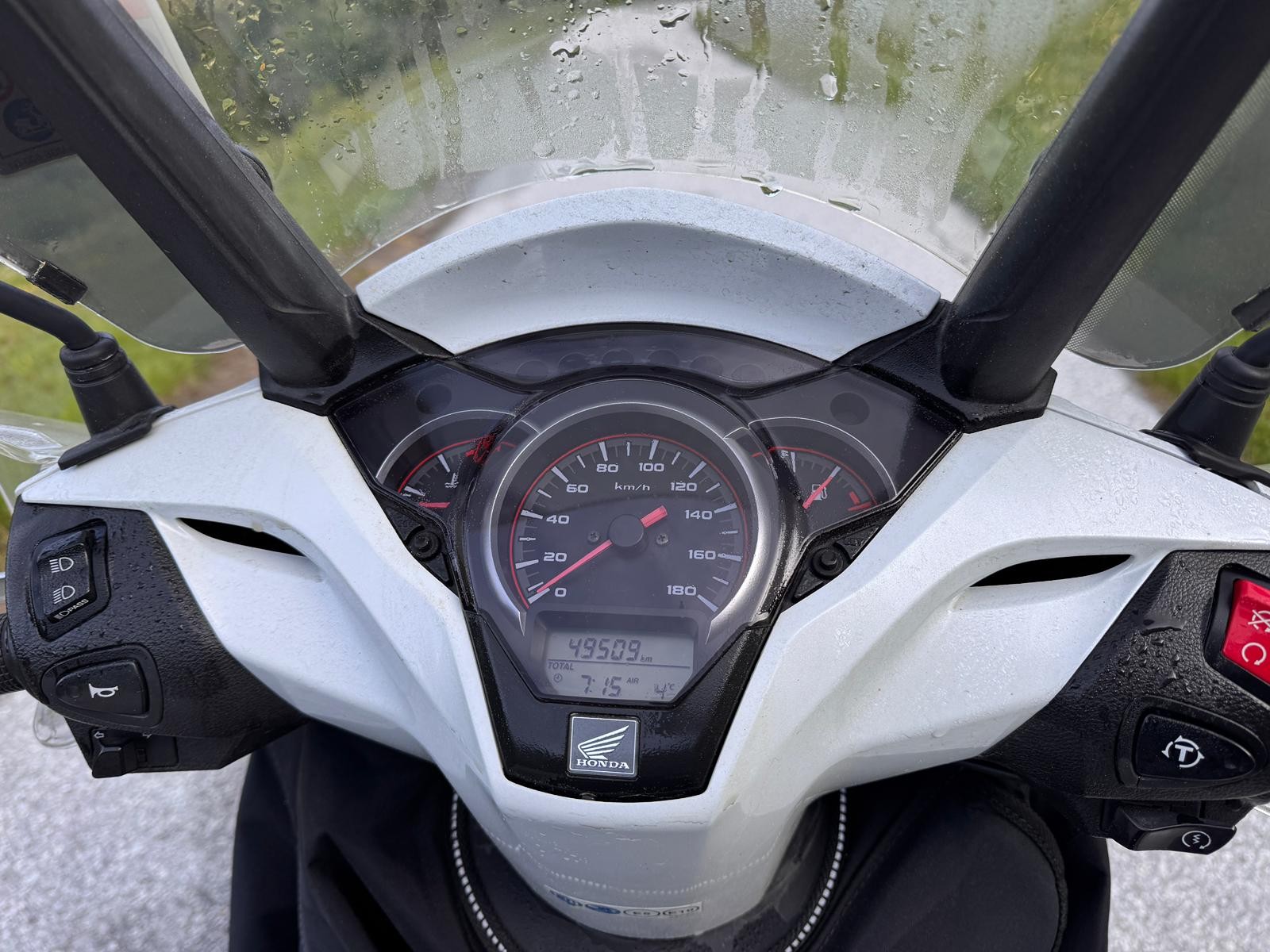 HONDA SH300A-image-5