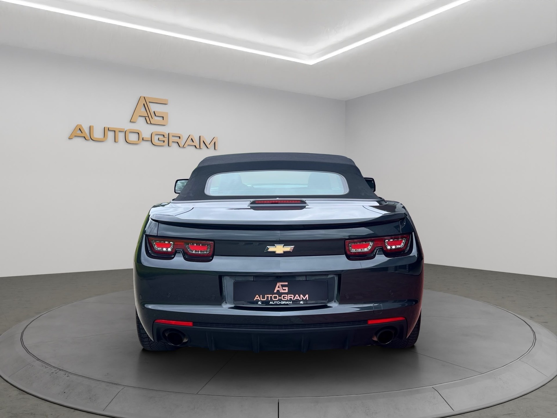 CHEVROLET Camaro 6.2 Convertible Automatic-showroom-element-3