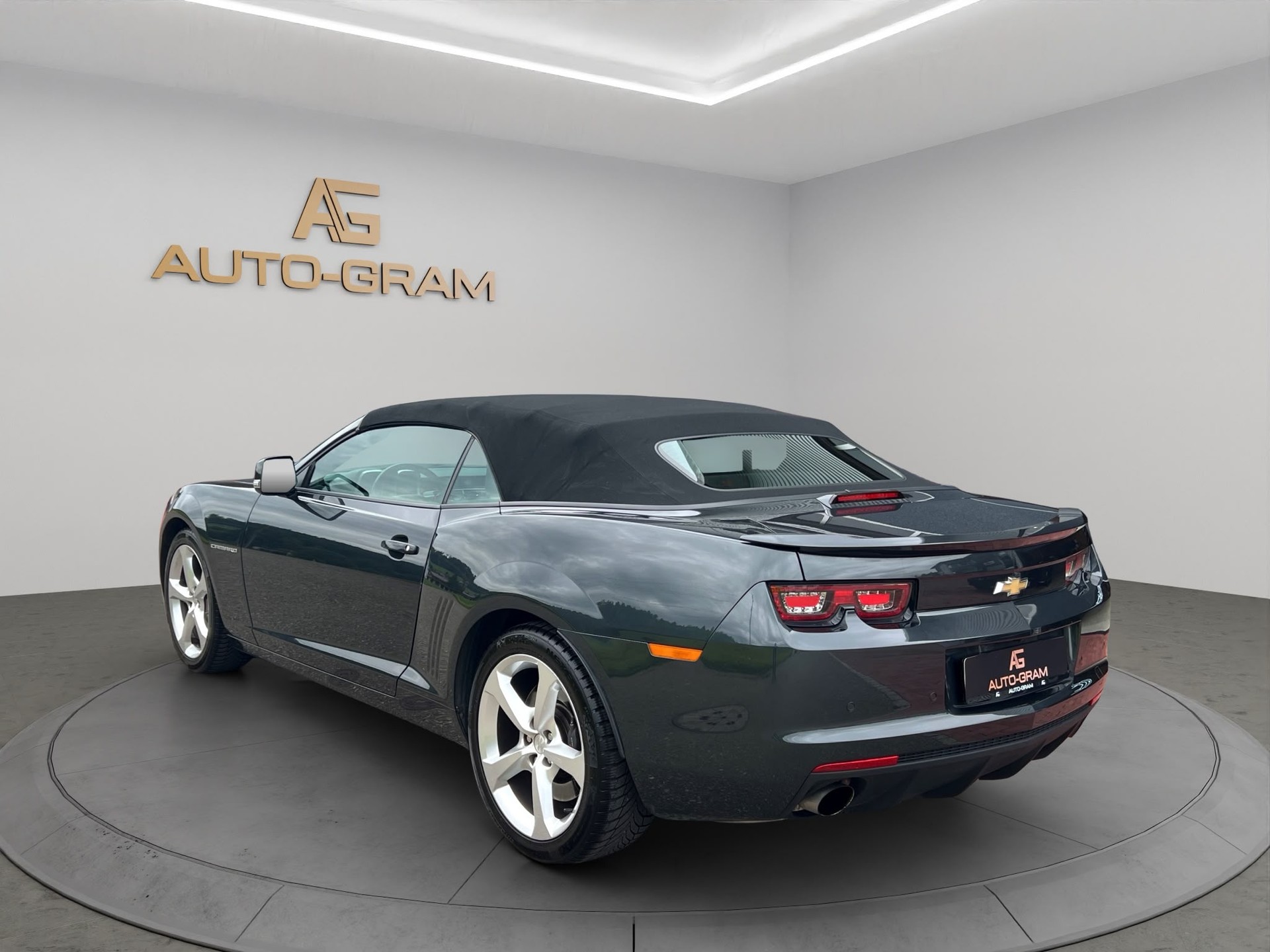 CHEVROLET Camaro 6.2 Convertible Automatic-showroom-element-2