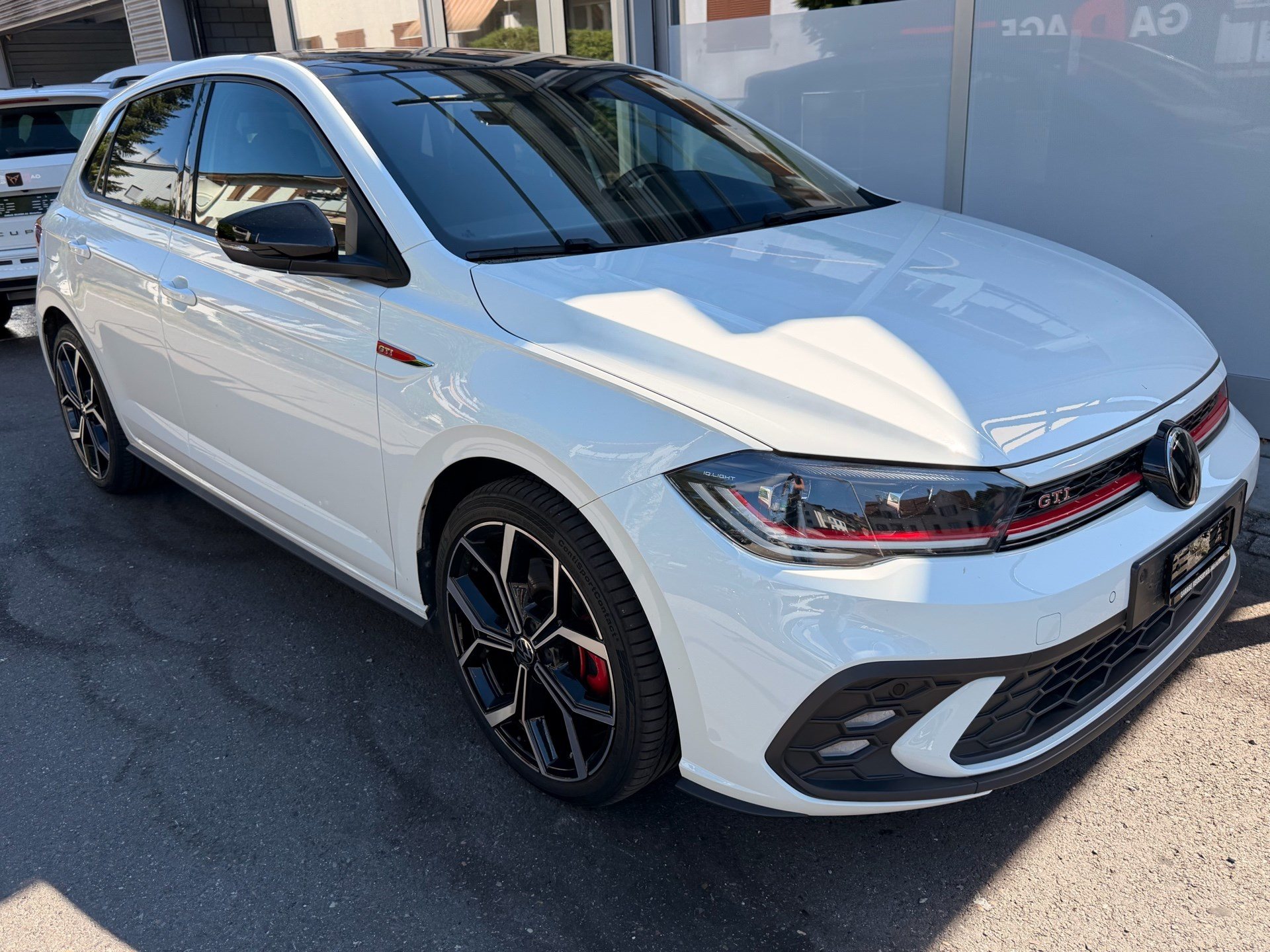 VW Polo GTI 2.0 TSI DSG *** PANORAMAGLASDACH & ALCANTARA ***-showroom-element-2