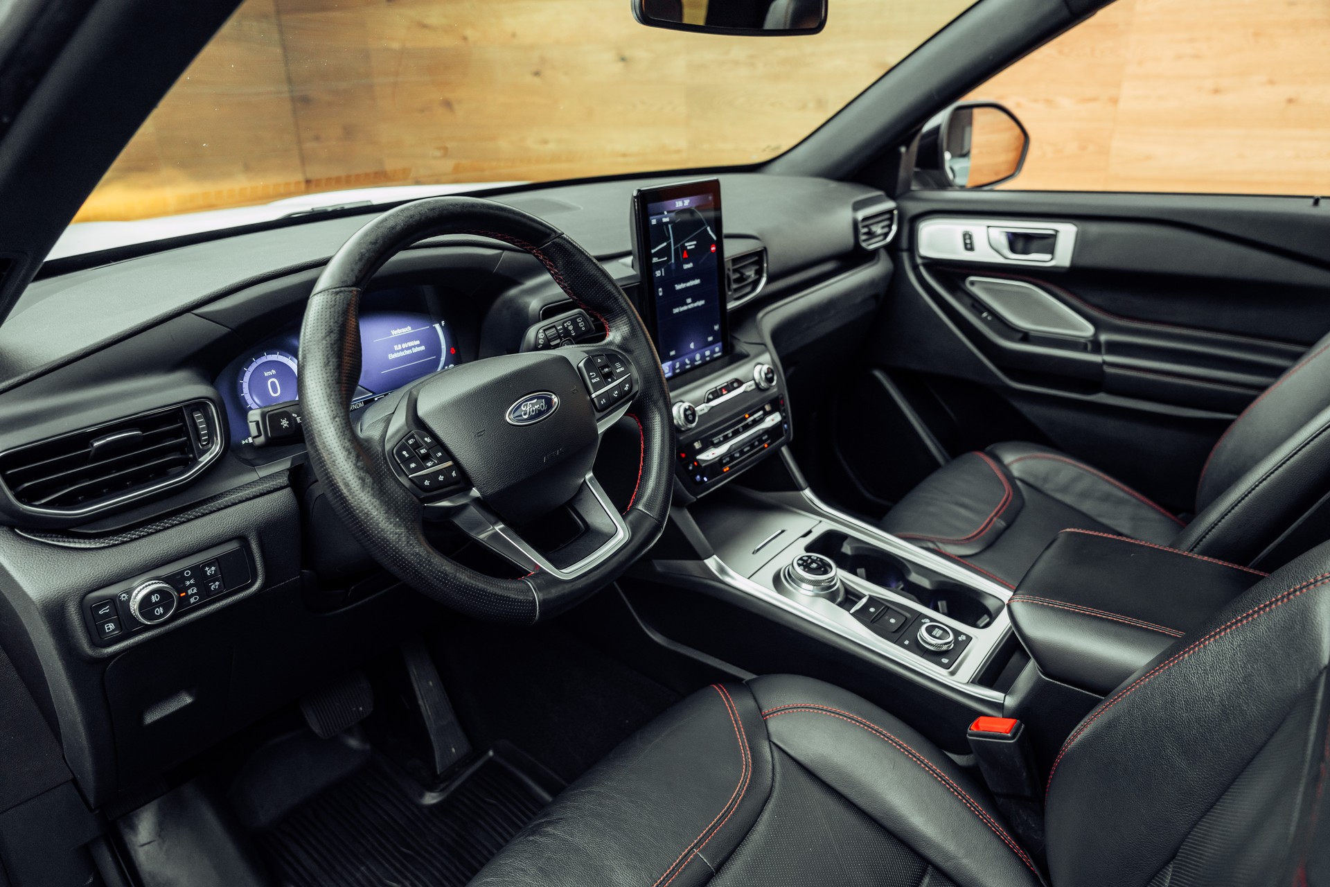 FORD Explorer 3.0 EcoBoost Plug-in-Hybrid ST-Line 4WD Automatik-showroom-element-3