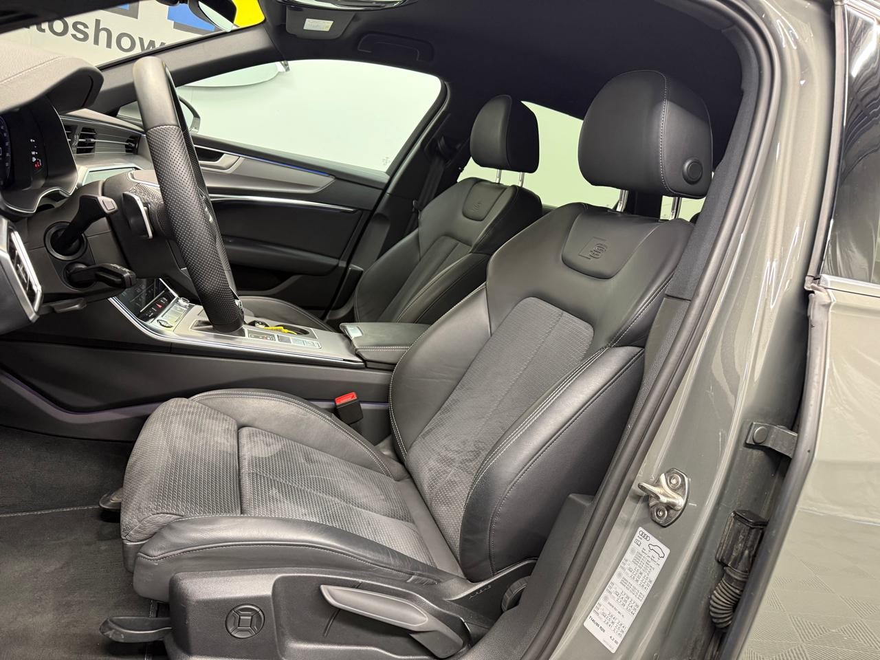 AUDI A6 Avant 40 TDI S line quattro S-tronic-showroom-element-3
