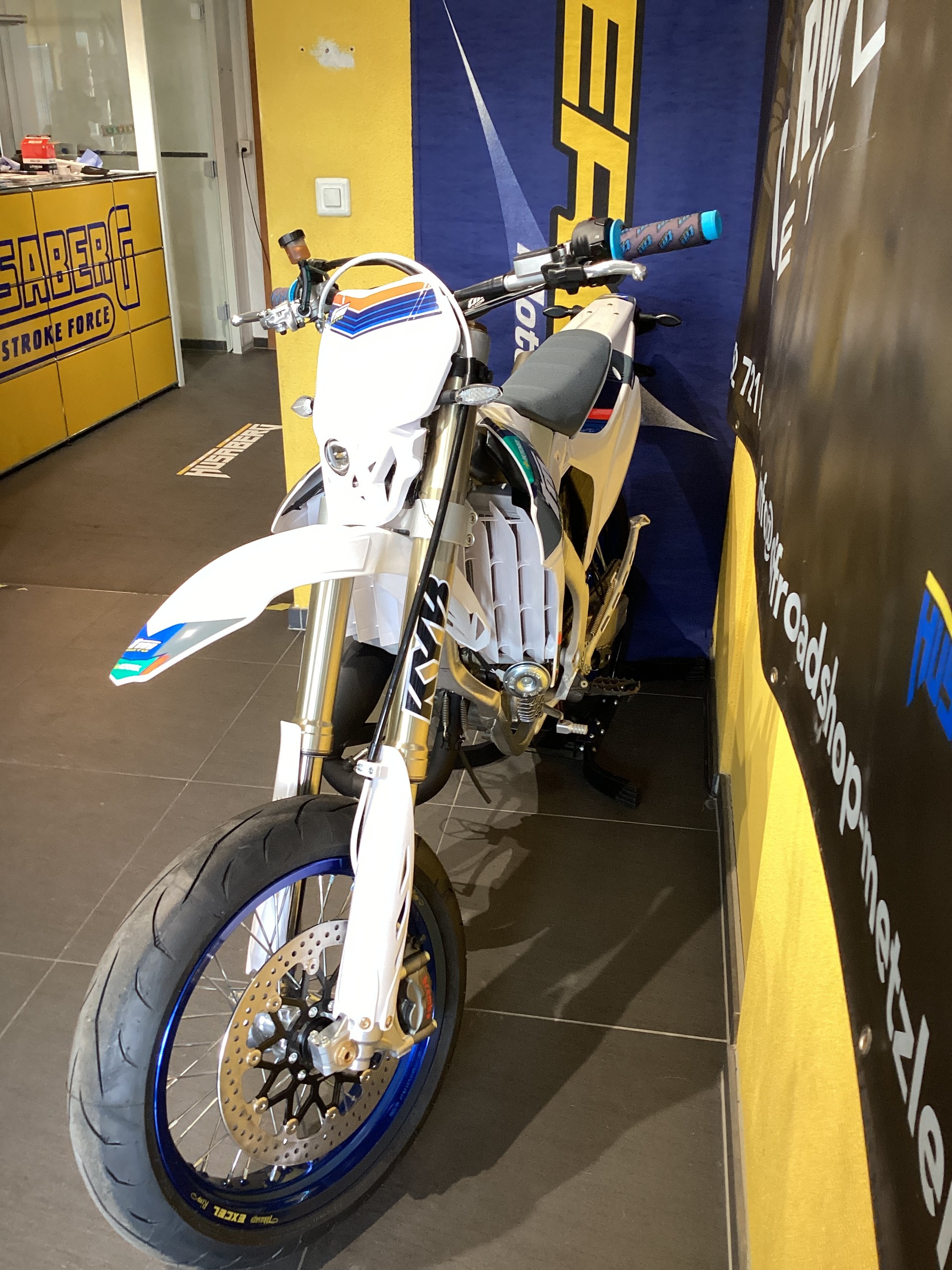 TM MOTO SMR FI ES 125-image-2