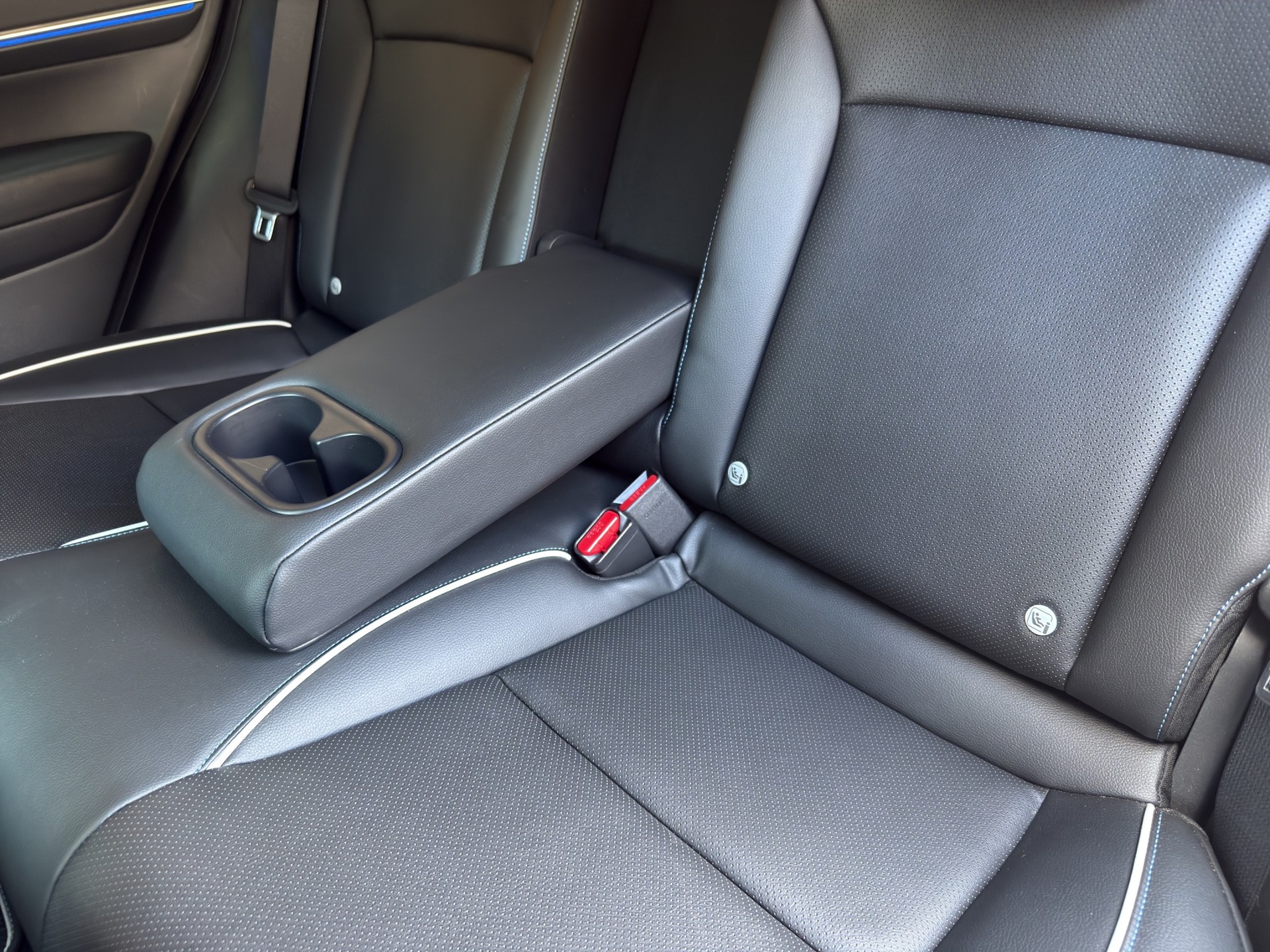 HONDA Ny1 Elegance-image-19