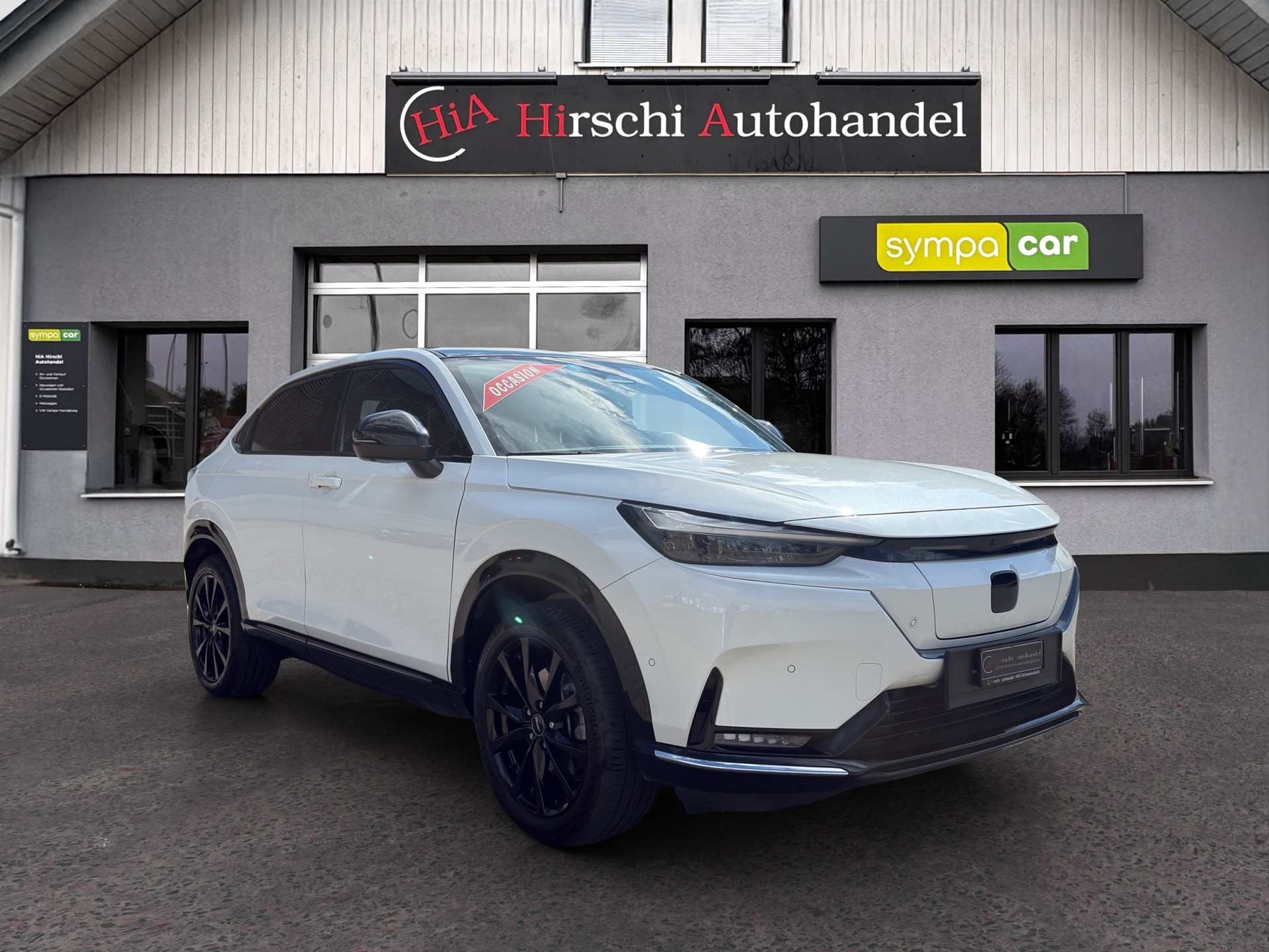 HONDA Ny1 Elegance-showroom-element-1