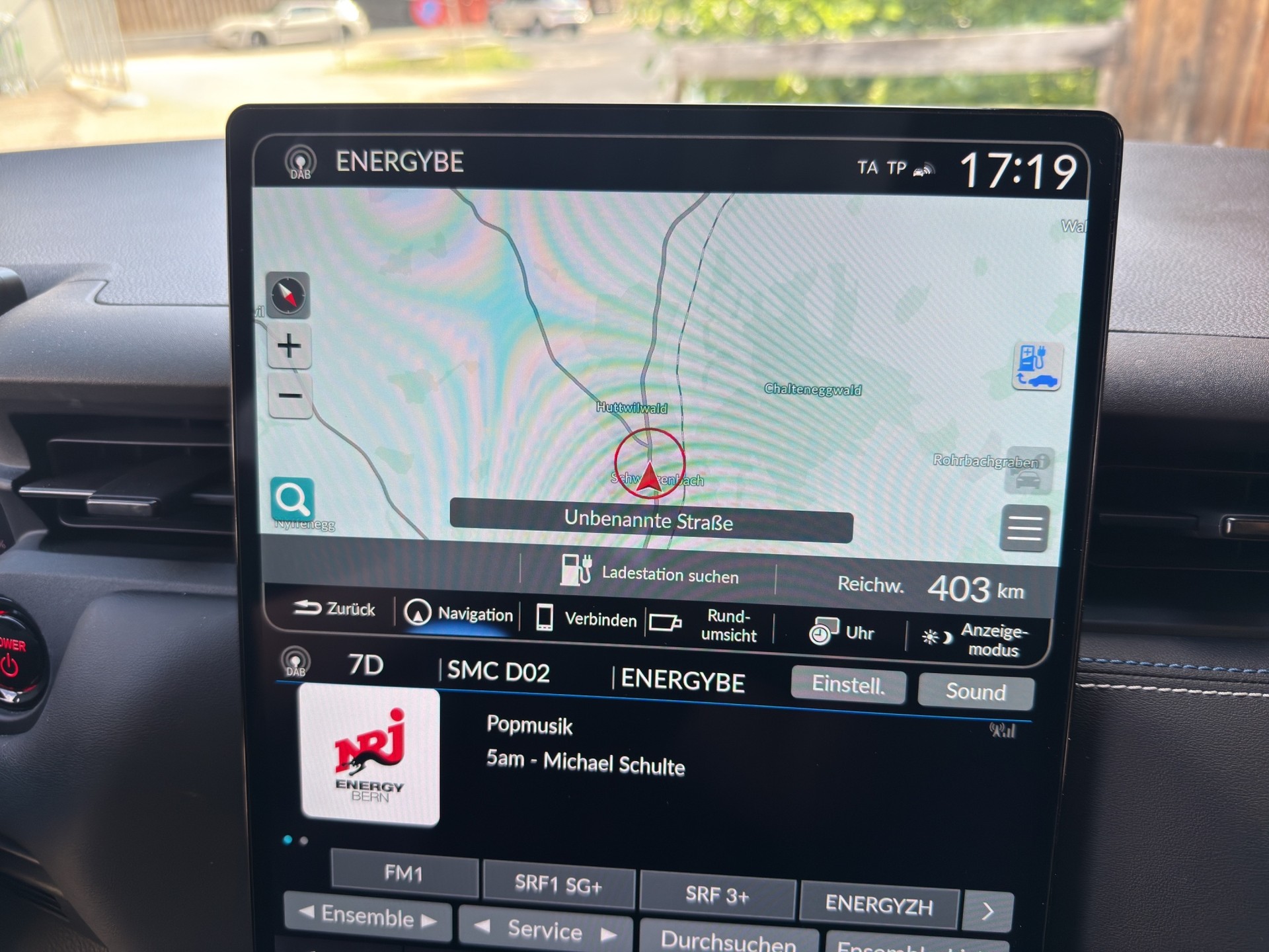 HONDA Ny1 Elegance-image-24