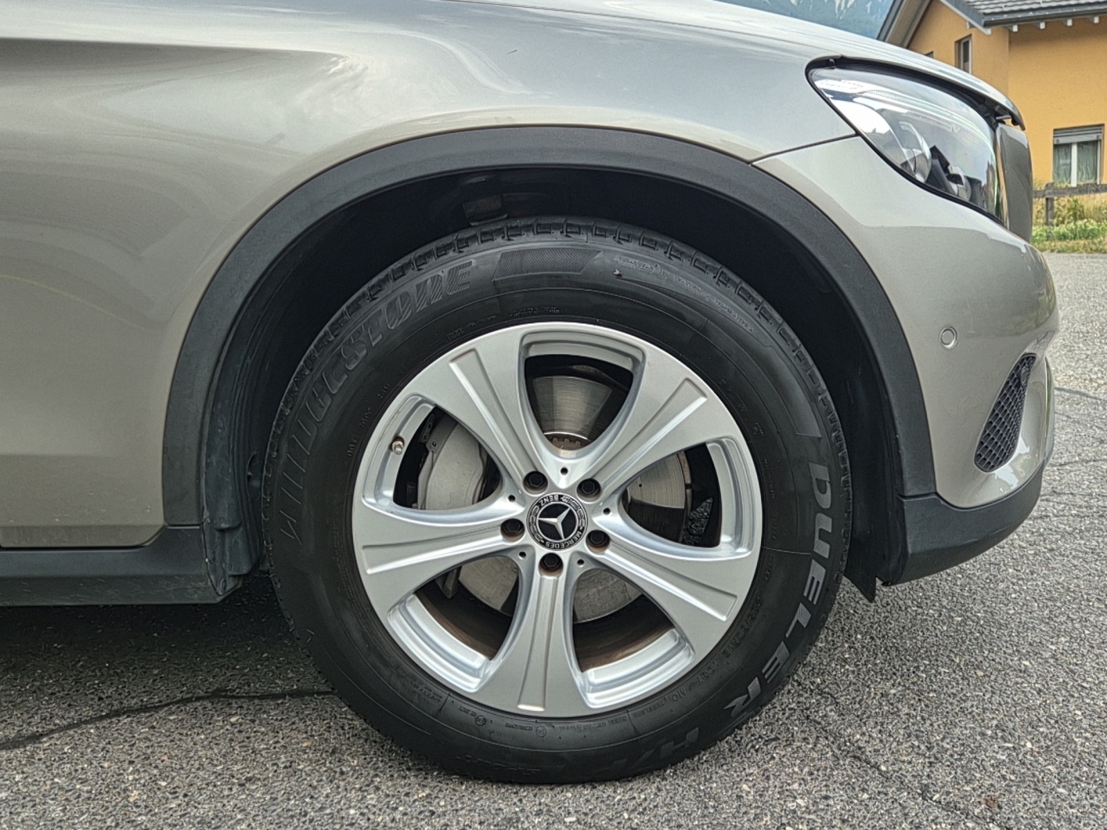 MERCEDES-BENZ GLC 250 d 4Matic-image-24