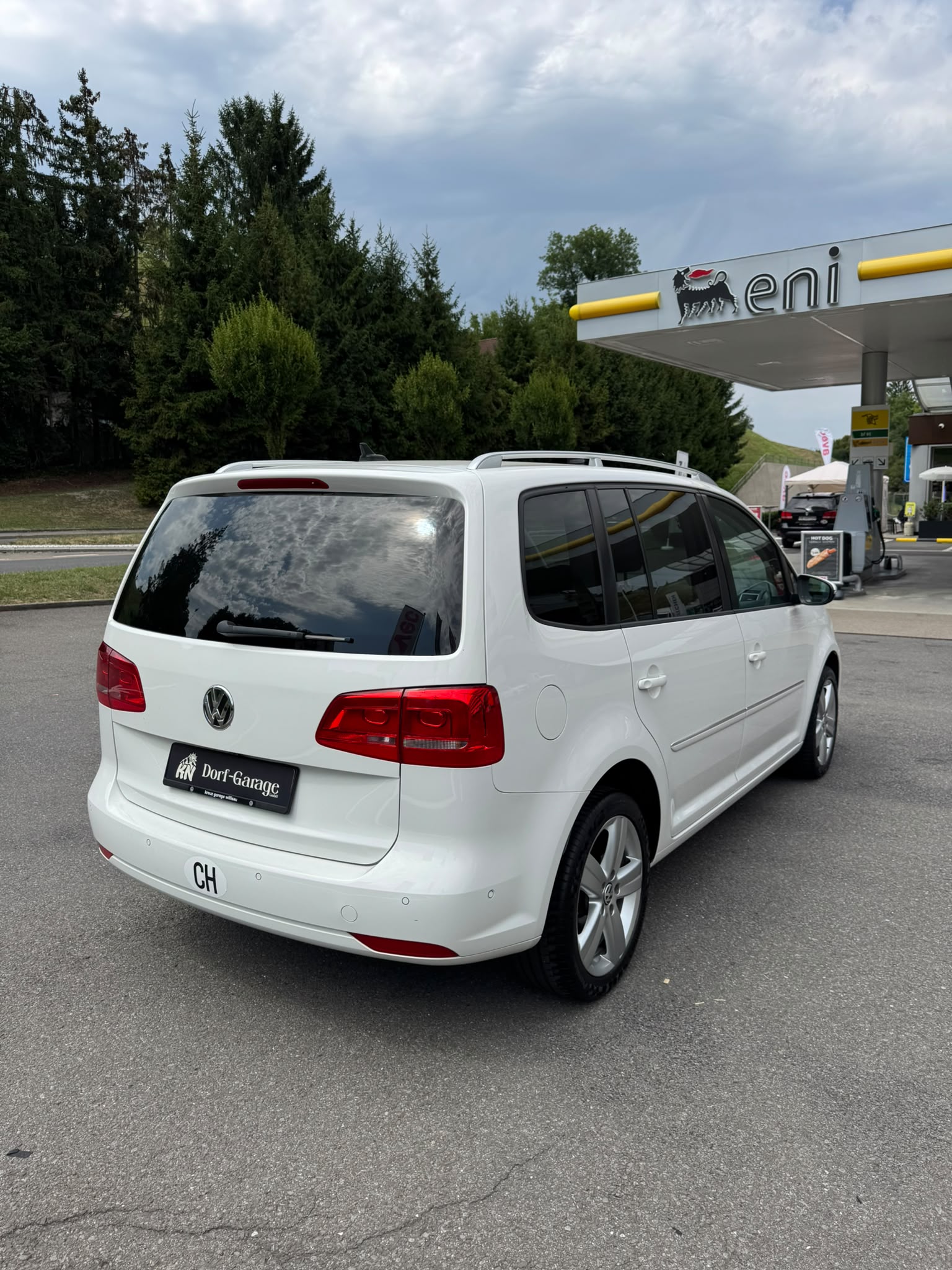 VW Touran 2.0 TDI Highline DSG-image-6