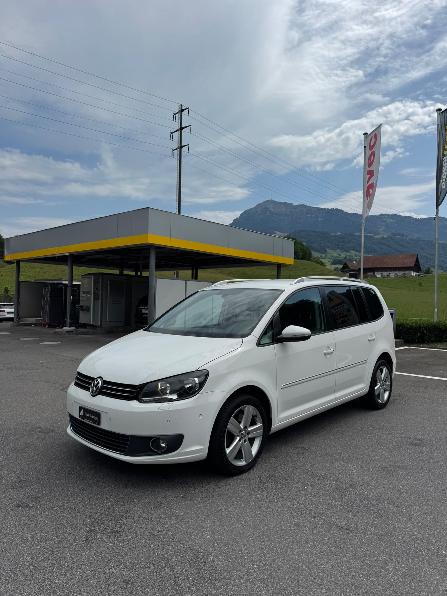 VW Touran 2.0 TDI Highline DSG-showroom-element-2