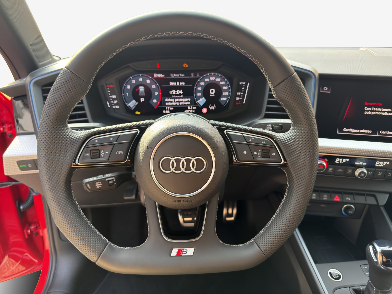 AUDI A1 Sportback 30 TFSI S Line Attraction S-tronic-image-9