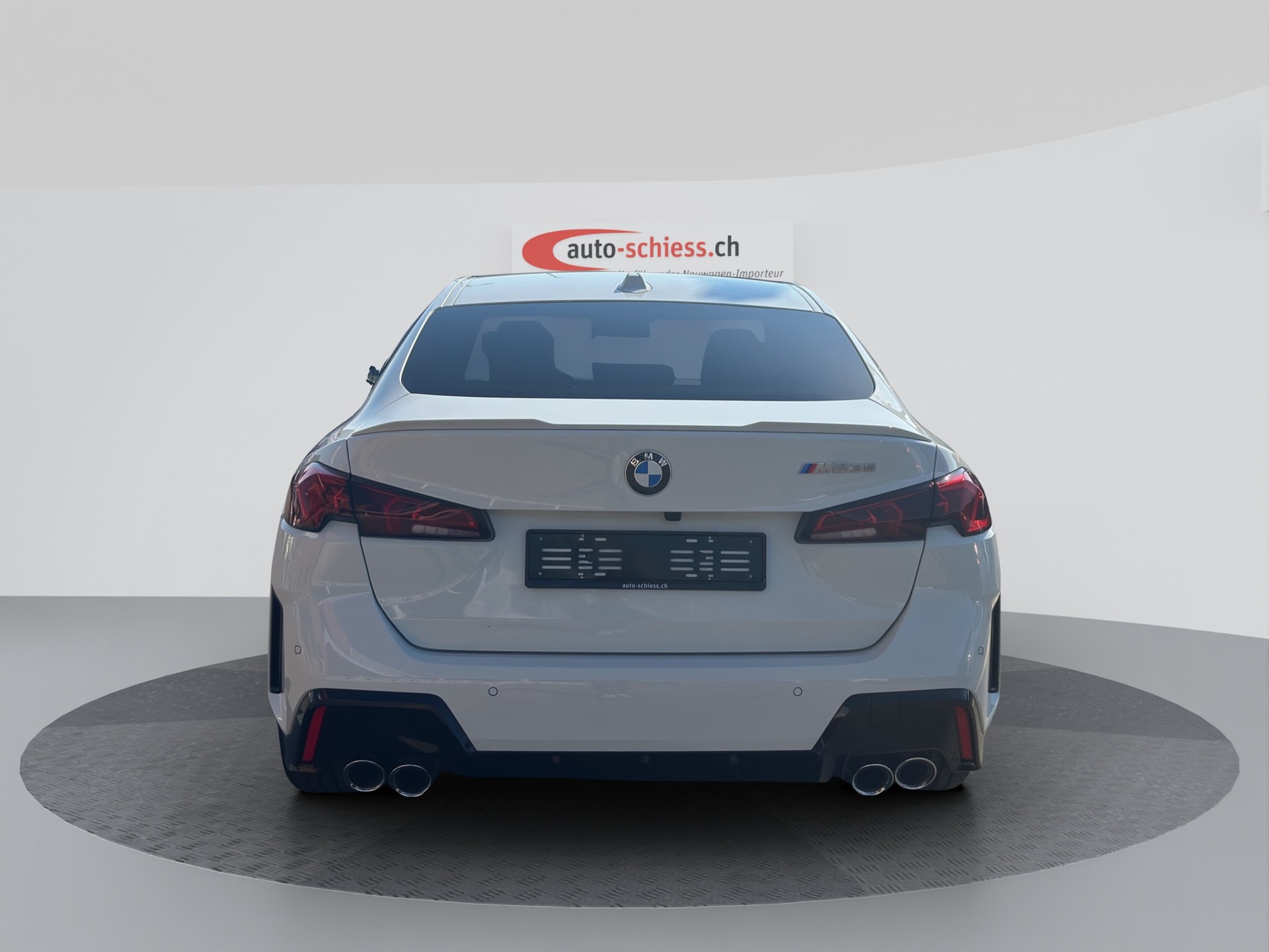 BMW M235 xDrive Gran Coupé Shadow Line-showroom-element-3