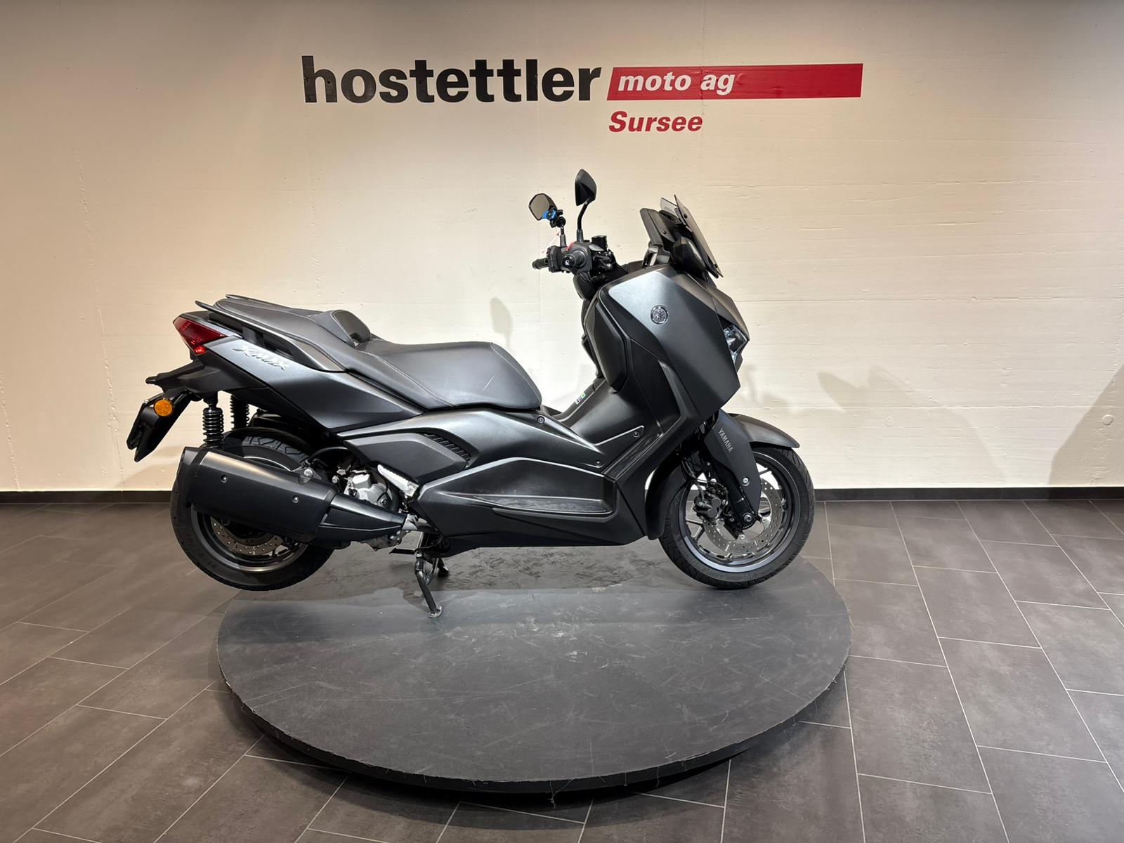 YAMAHA XMAX 300-image-1