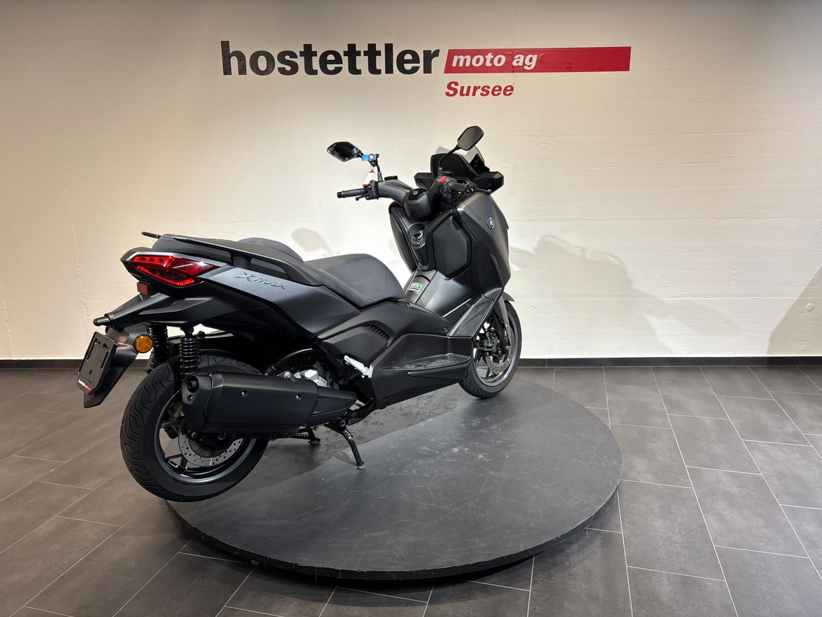 YAMAHA XMAX 300-image-2