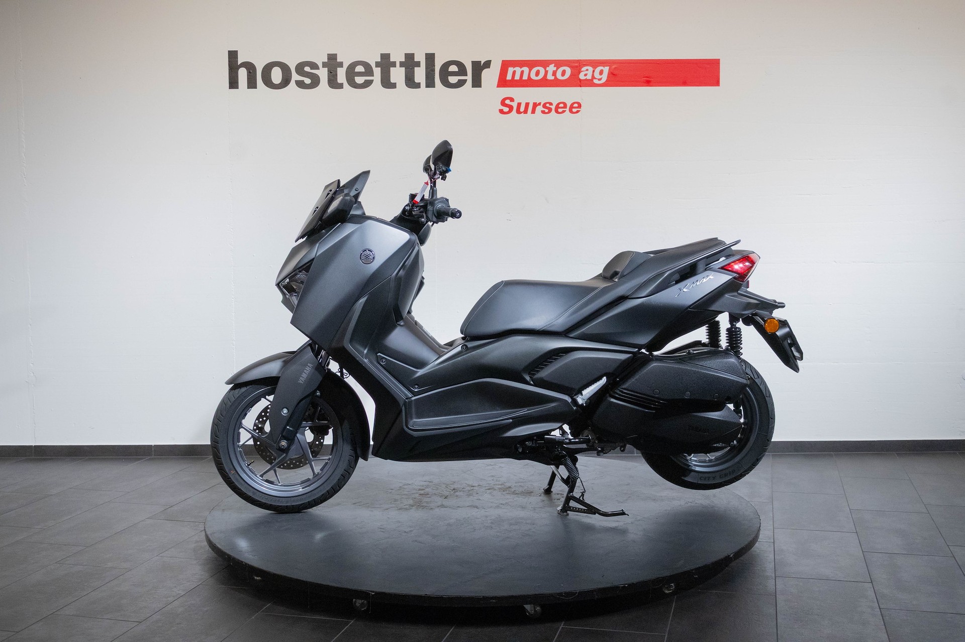 YAMAHA XMAX 300-image-6