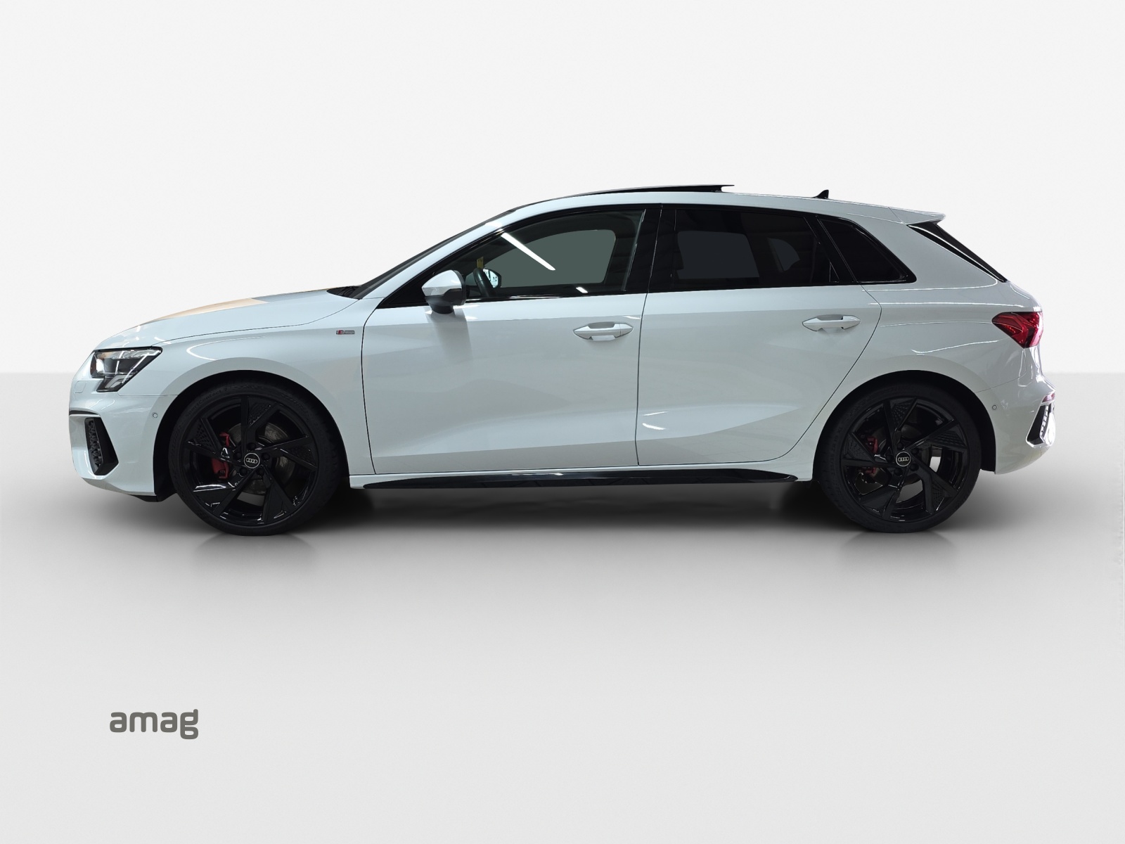 AUDI A3 Sportback 40 TFSI S line quattro S-tronic-showroom-element-1