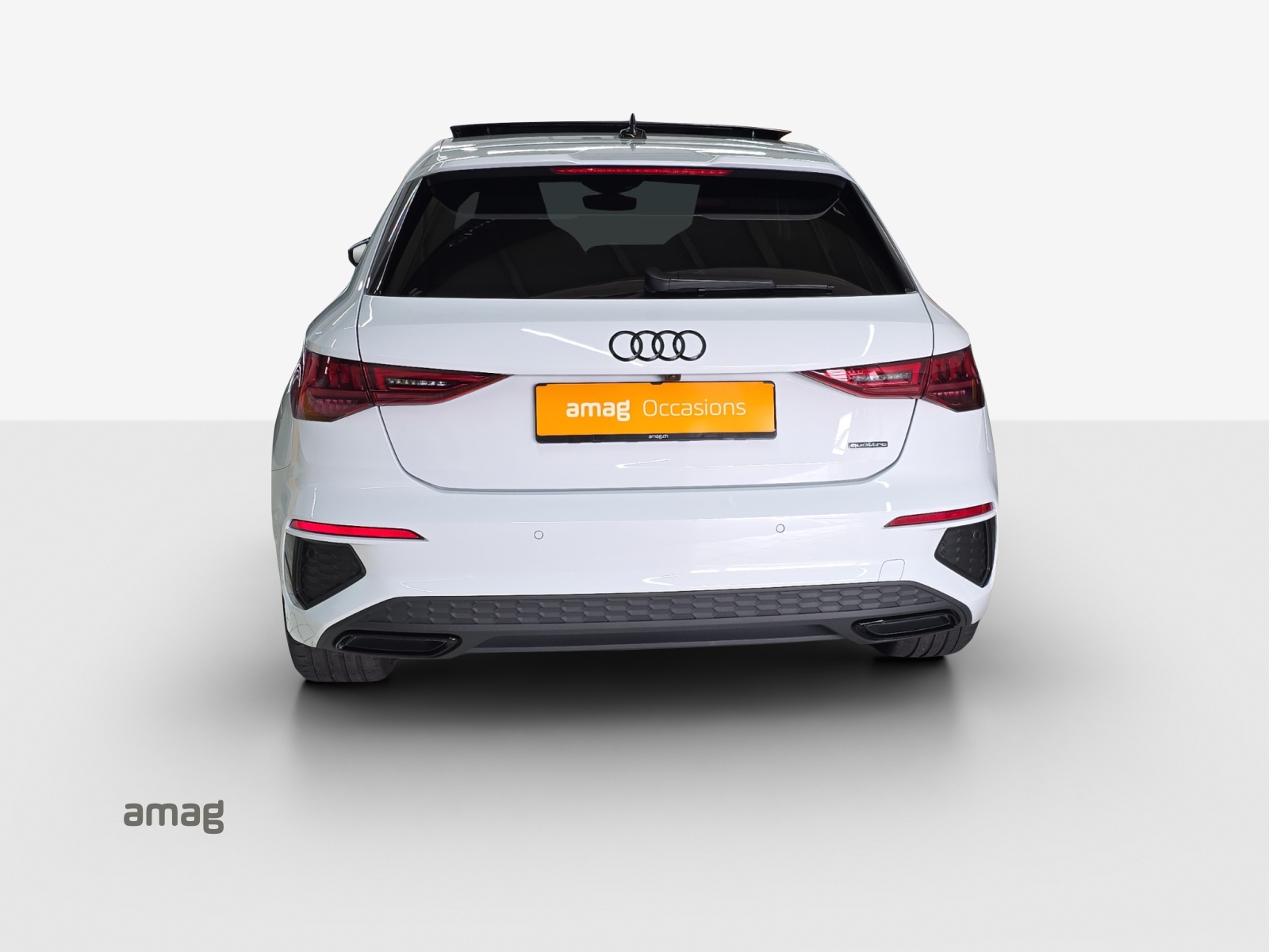 AUDI A3 Sportback 40 TFSI S line quattro S-tronic-showroom-element-3