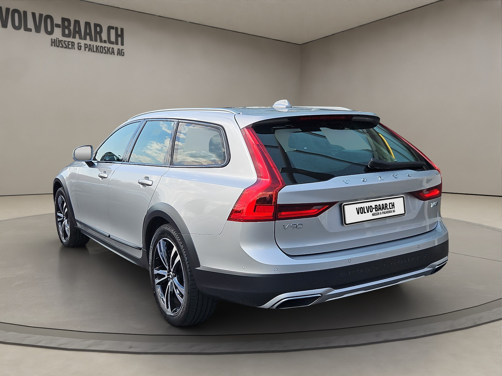 VOLVO V90 Cross Country 2.0 T5 Pro AWD-showroom-element-2