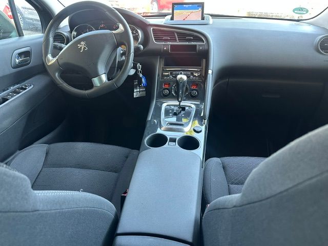 PEUGEOT 3008 1.6 16V T Style Tiptronic-image-9