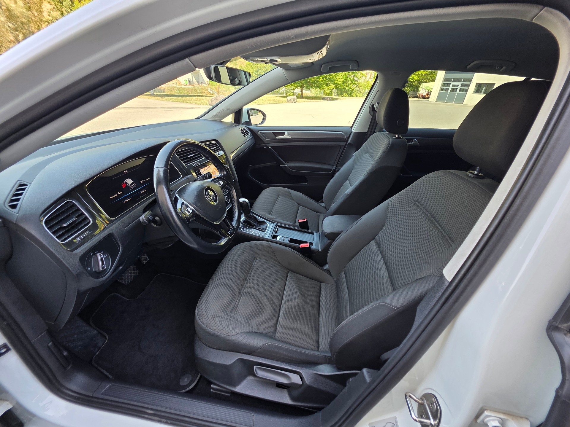 VW e-Golf-image-20