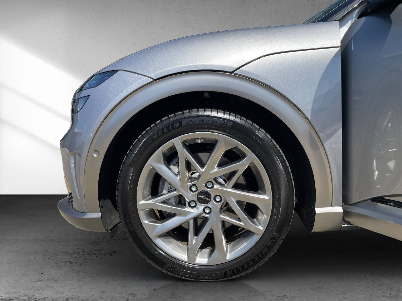 GENESIS GV60 Dual Motor Sport AWD-image-12