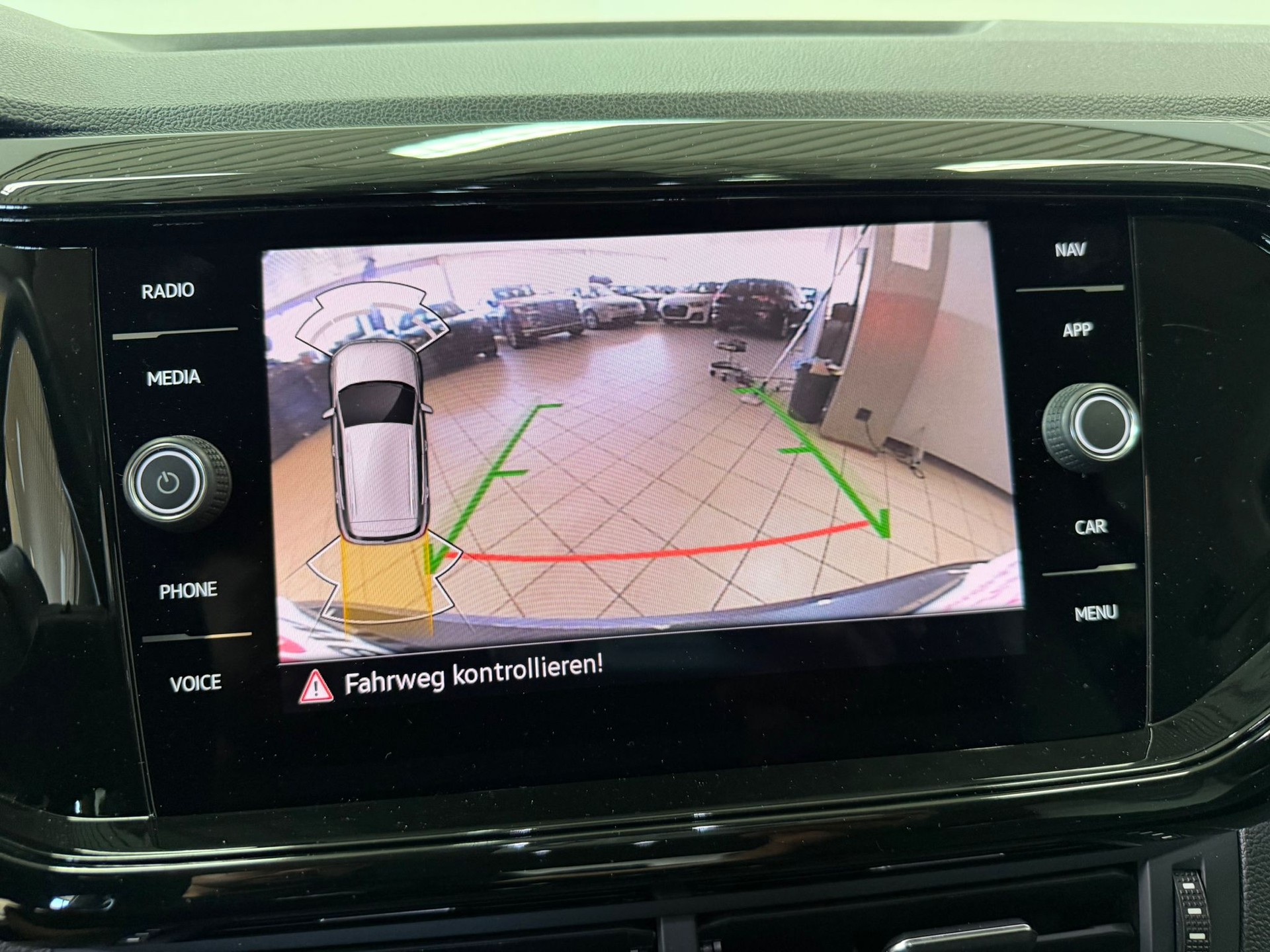 VW T-Cross 1.0 TSI Style DSG-image-11