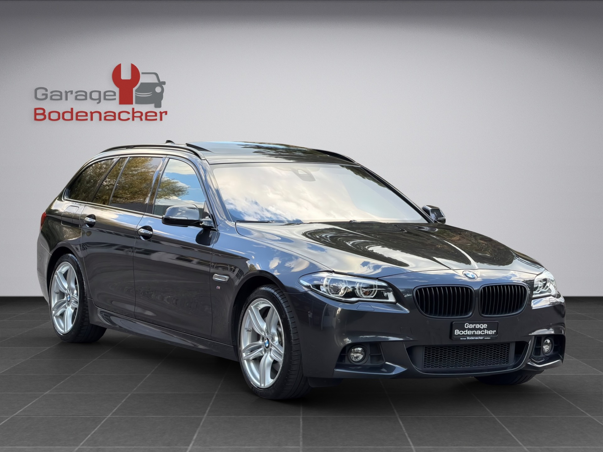 BMW 530d Touring xDrive Steptronic * M Sport Paket * Facelift*-image-6