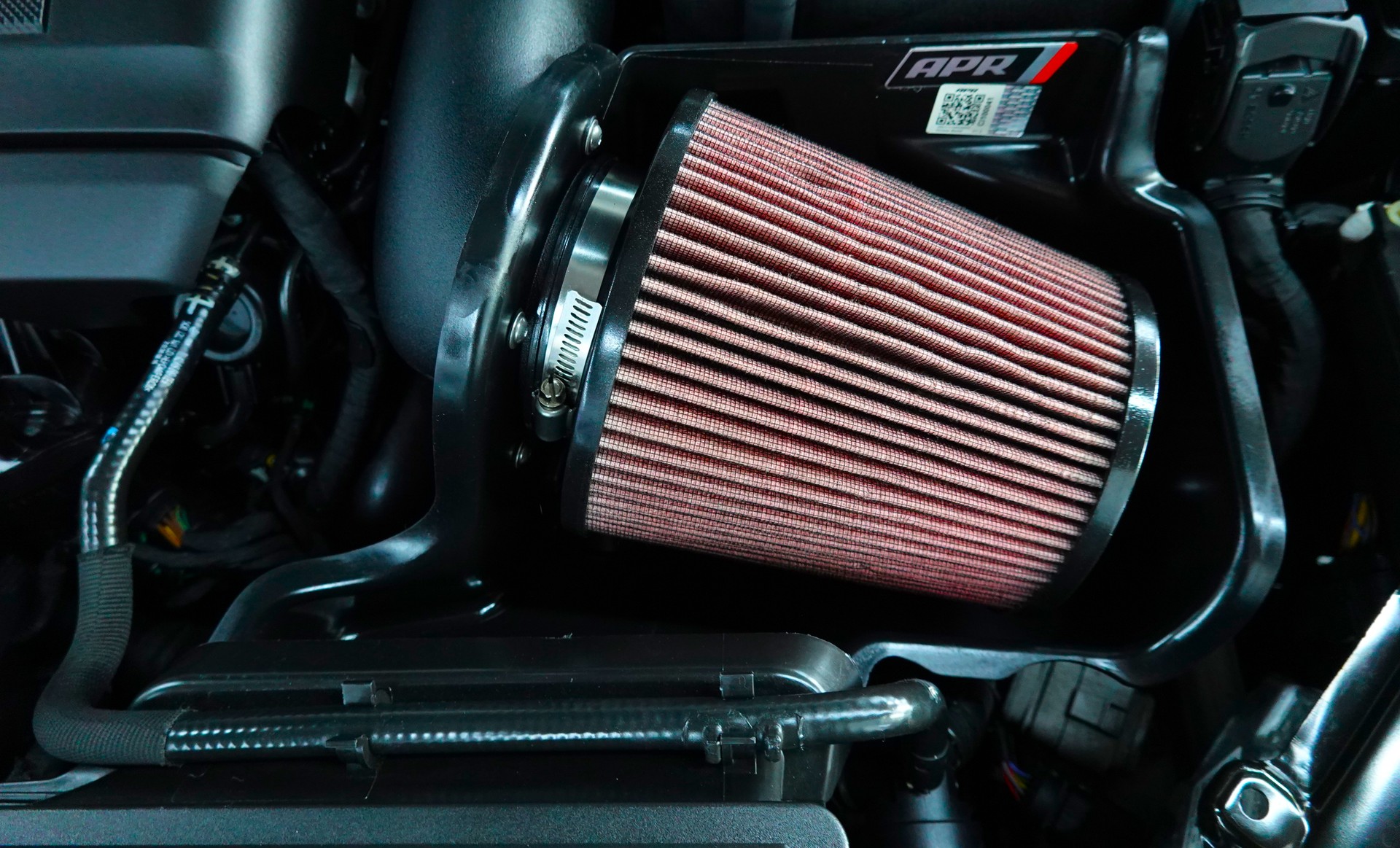 VW GOLF 2.0 TSI R 4MOTION DSG CH-FZ APR RACE ON-image-6