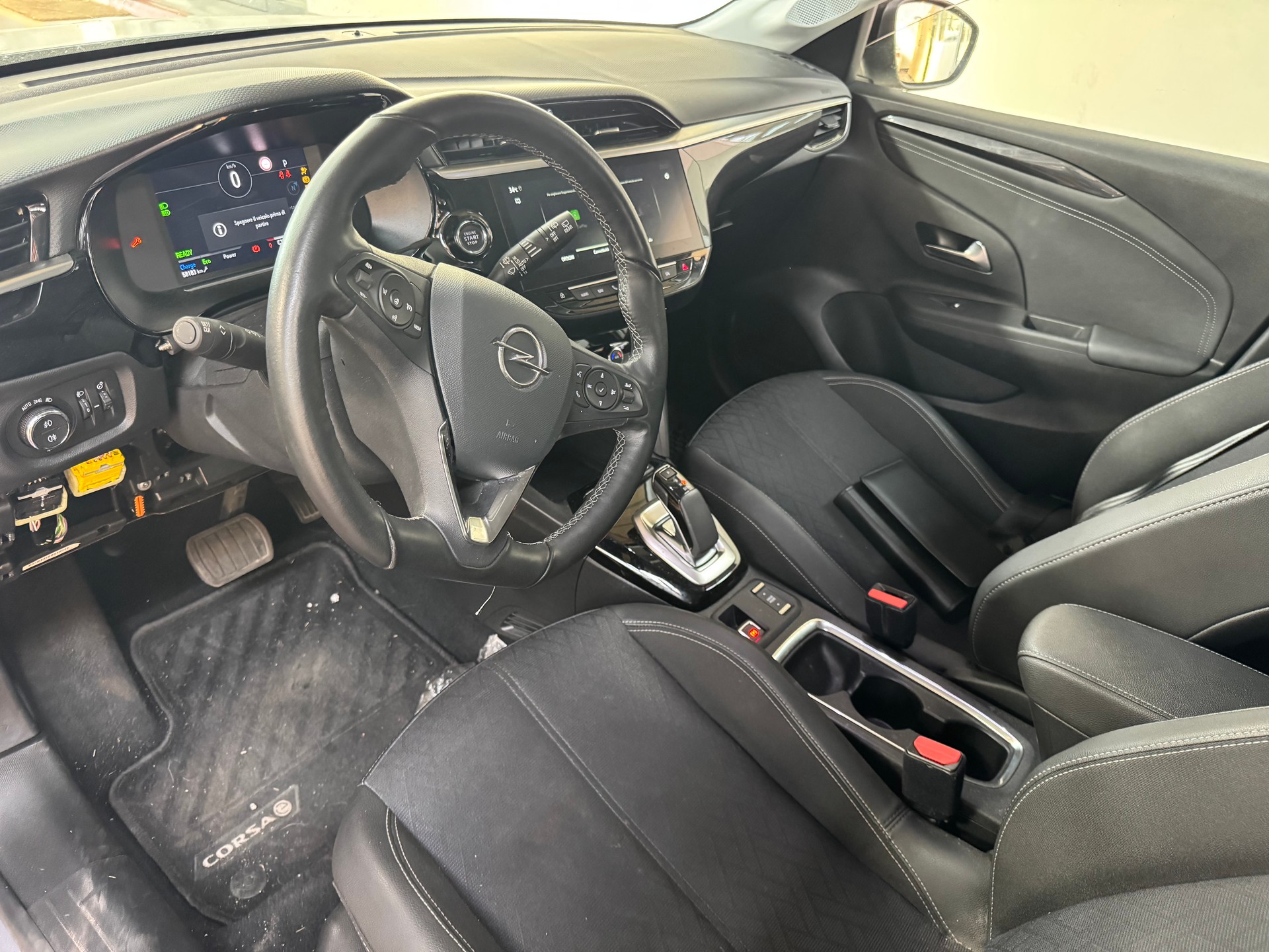 OPEL Corsa e-Edition-image-12