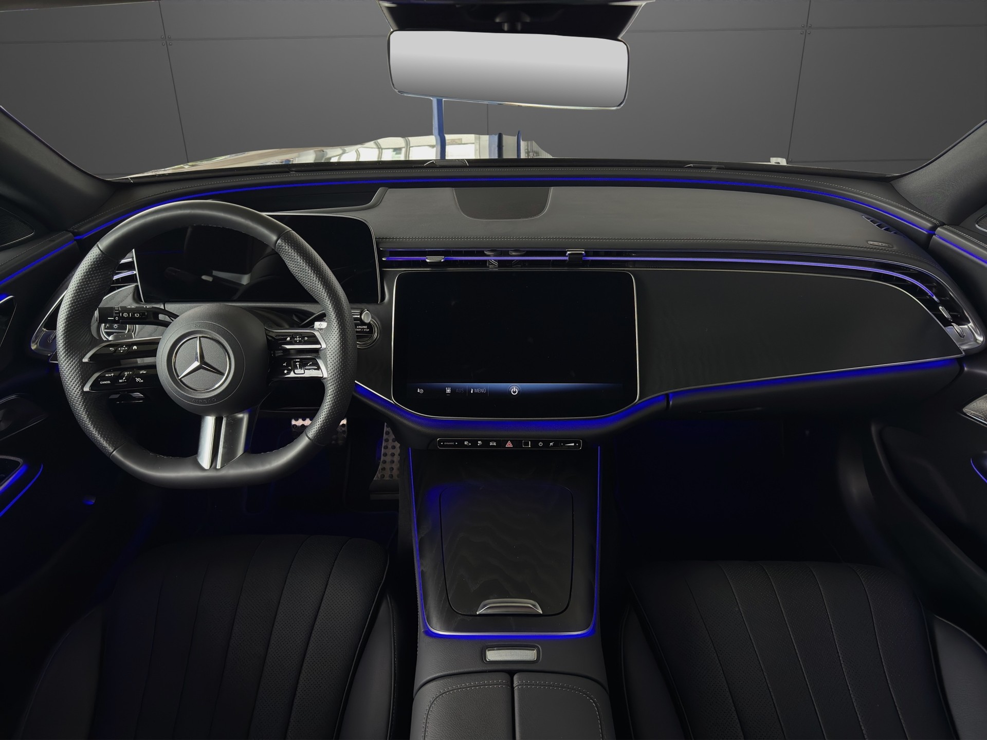MERCEDES-BENZ E 300 de T 4Matic EQ Hybrid 9G-Tronic-image-14