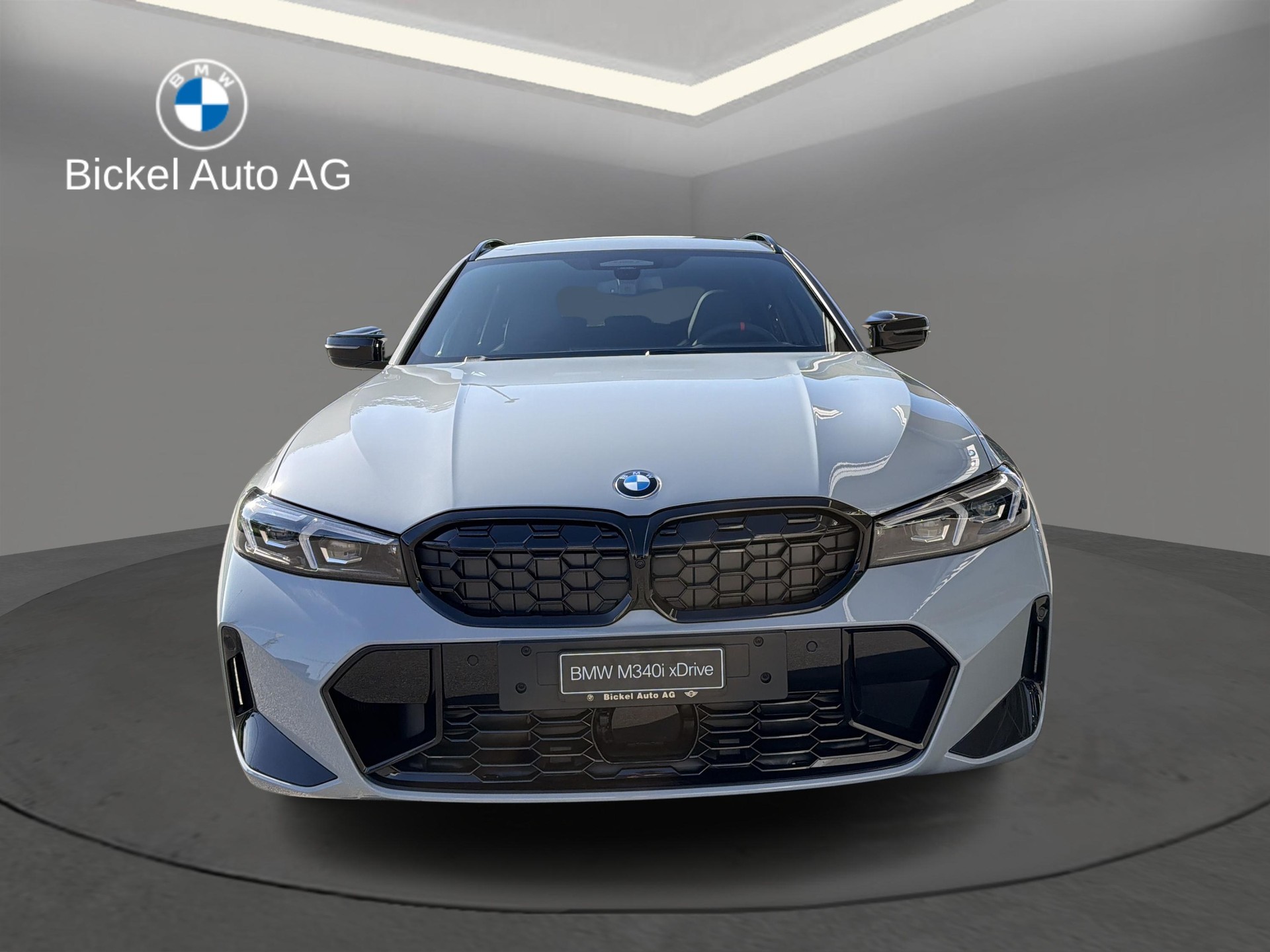 BMW M340i xDr 48V T MSportPro-showroom-element-1