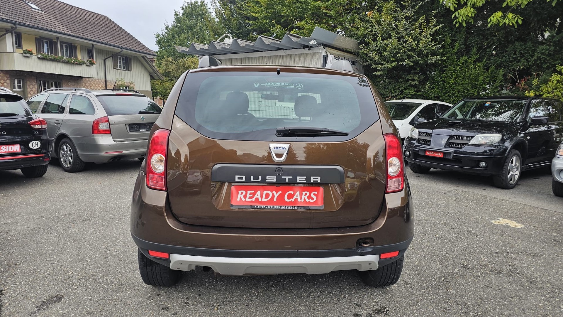 DACIA Duster 1.6 Lauréate 4x4-image-7